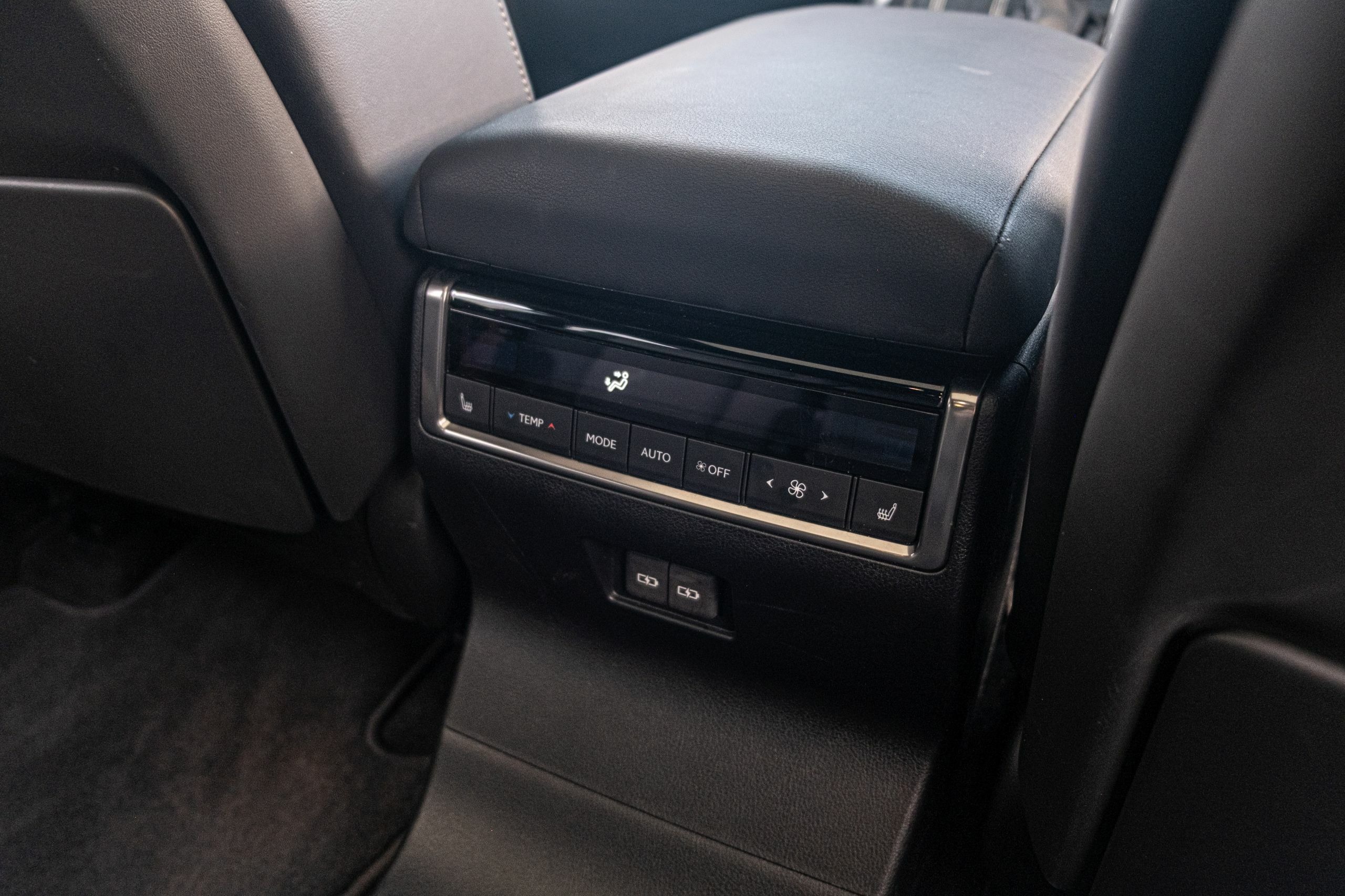 Lexus GX 550 Review - 52