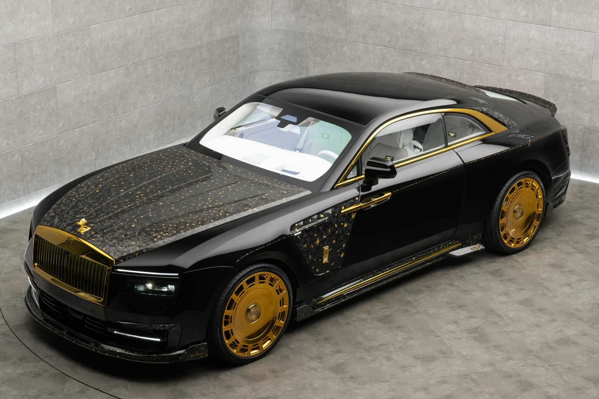 Mansory Rolls Royce Spectre - 3_result22