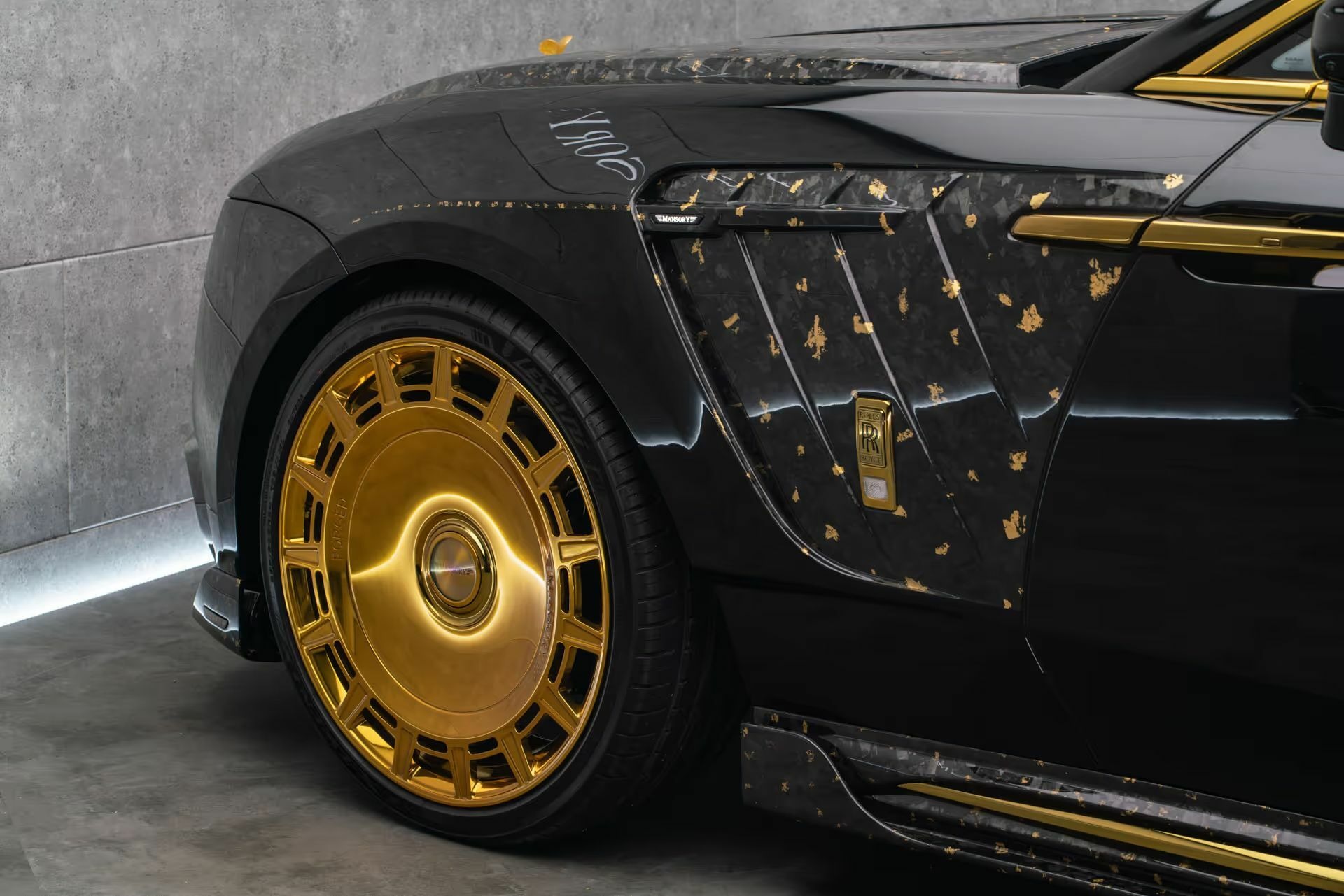 Mansory Rolls Royce Spectre - 9_result22