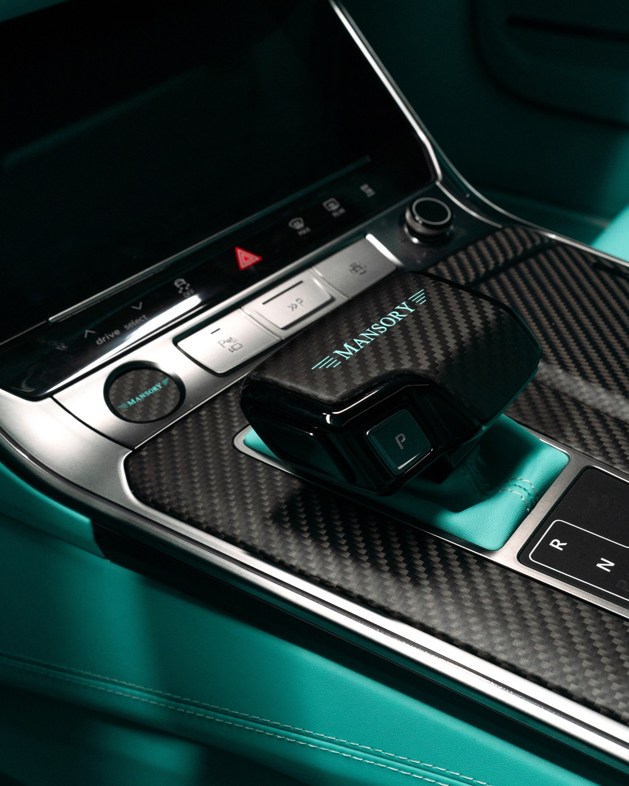 Mansory Audi RS6 - Interior (5)