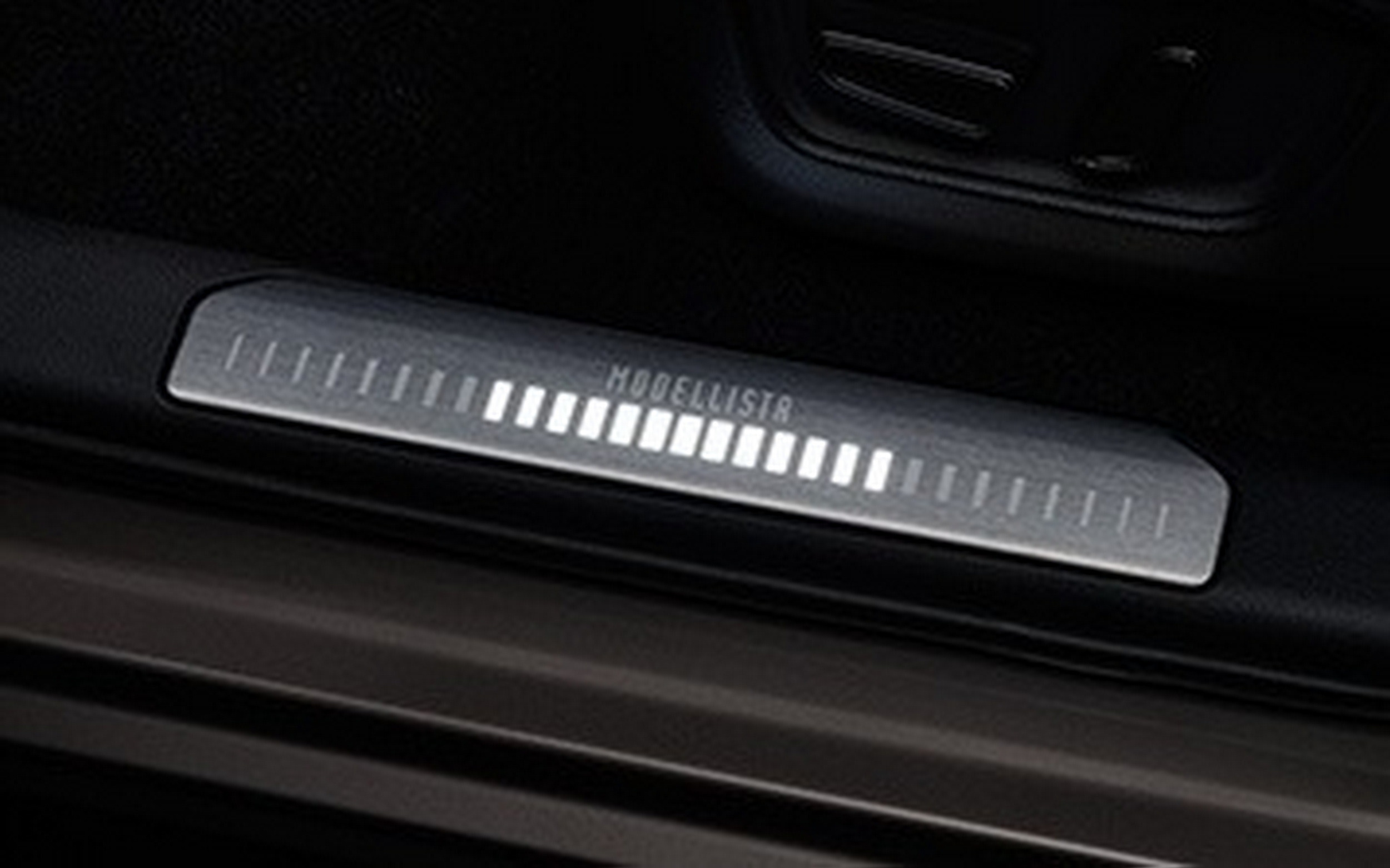 Toyota RAV4 Z Lifestyle Package - Modellista (14)