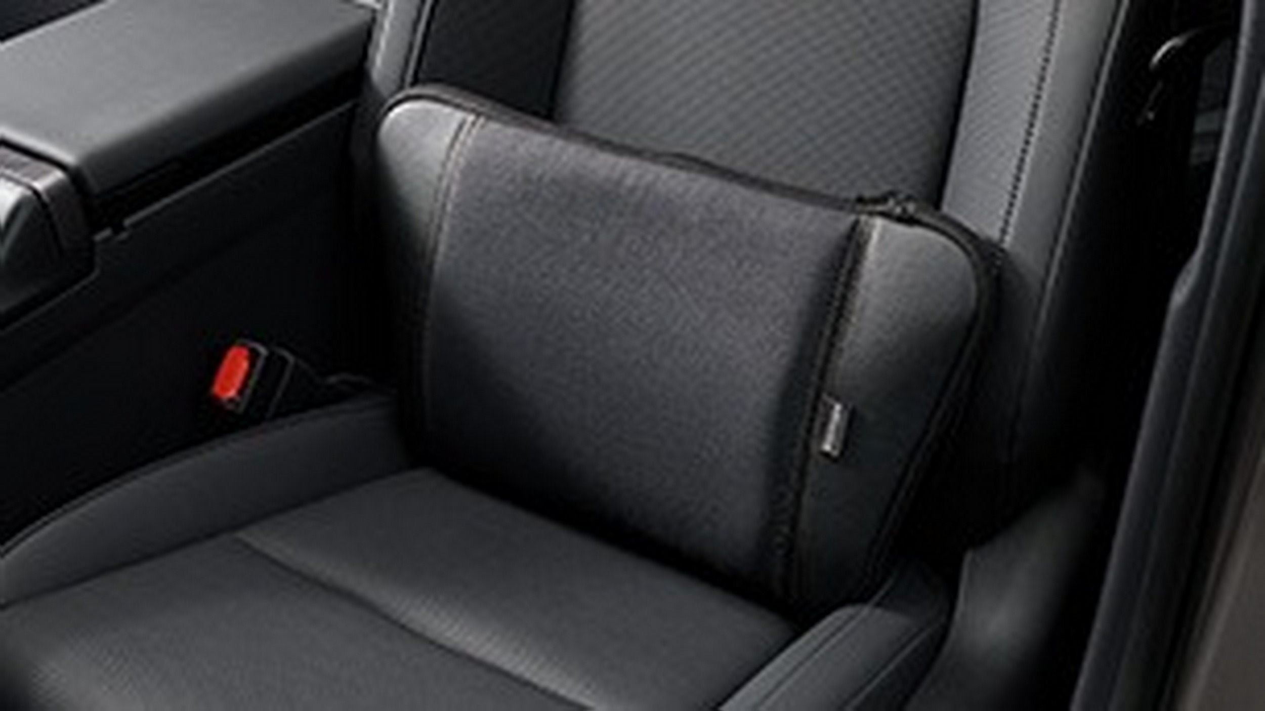 Toyota RAV4 Z Lifestyle Package - Modellista (16)