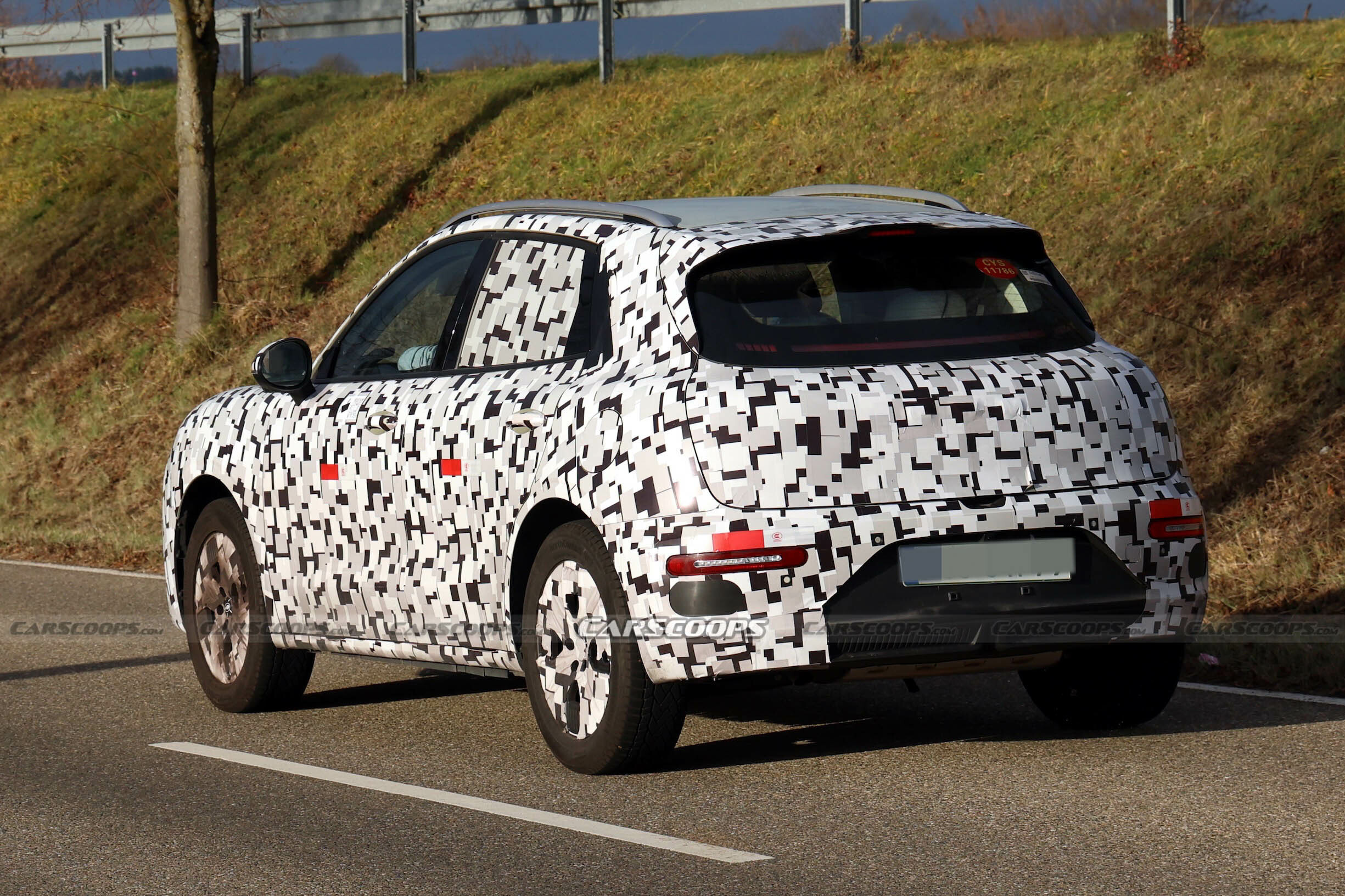 Ora 5 spy shots 00010