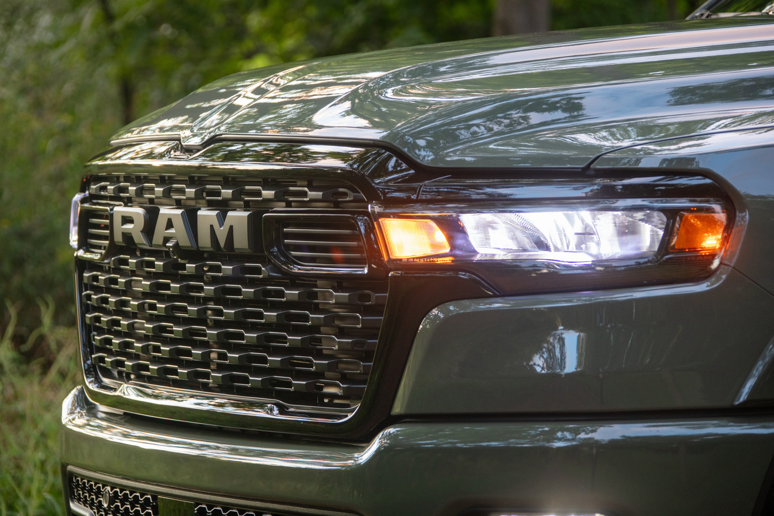 2026 Ram 1500 Hemi V8 1218 7