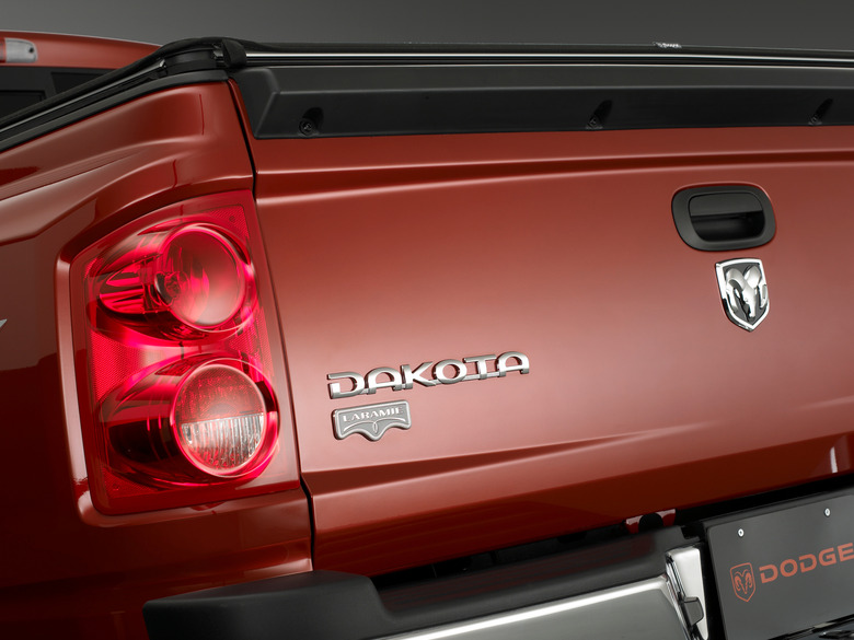 Classic Ram Dakota 1219 4