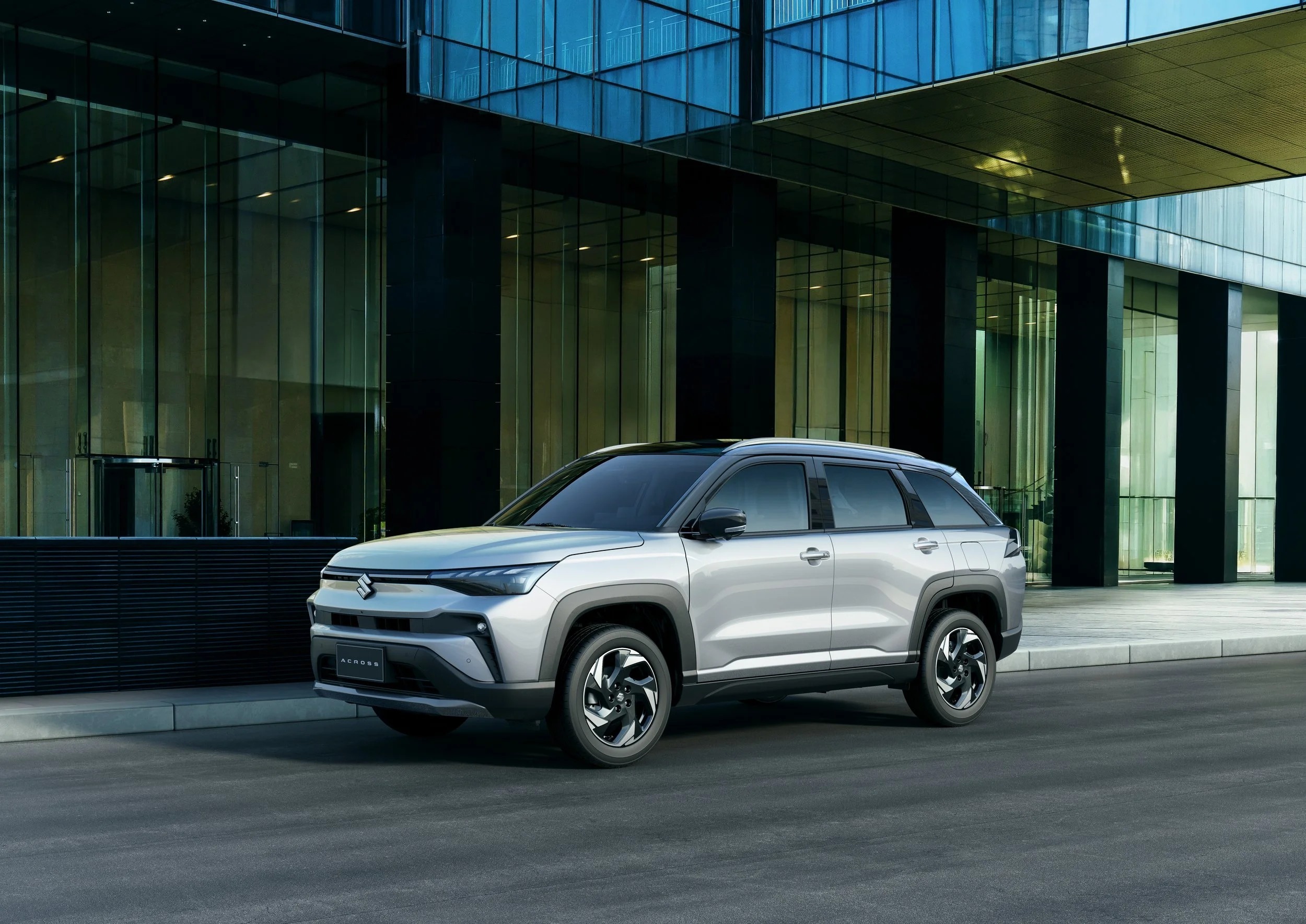 2026 Suzuki Across - Seychelles (1)