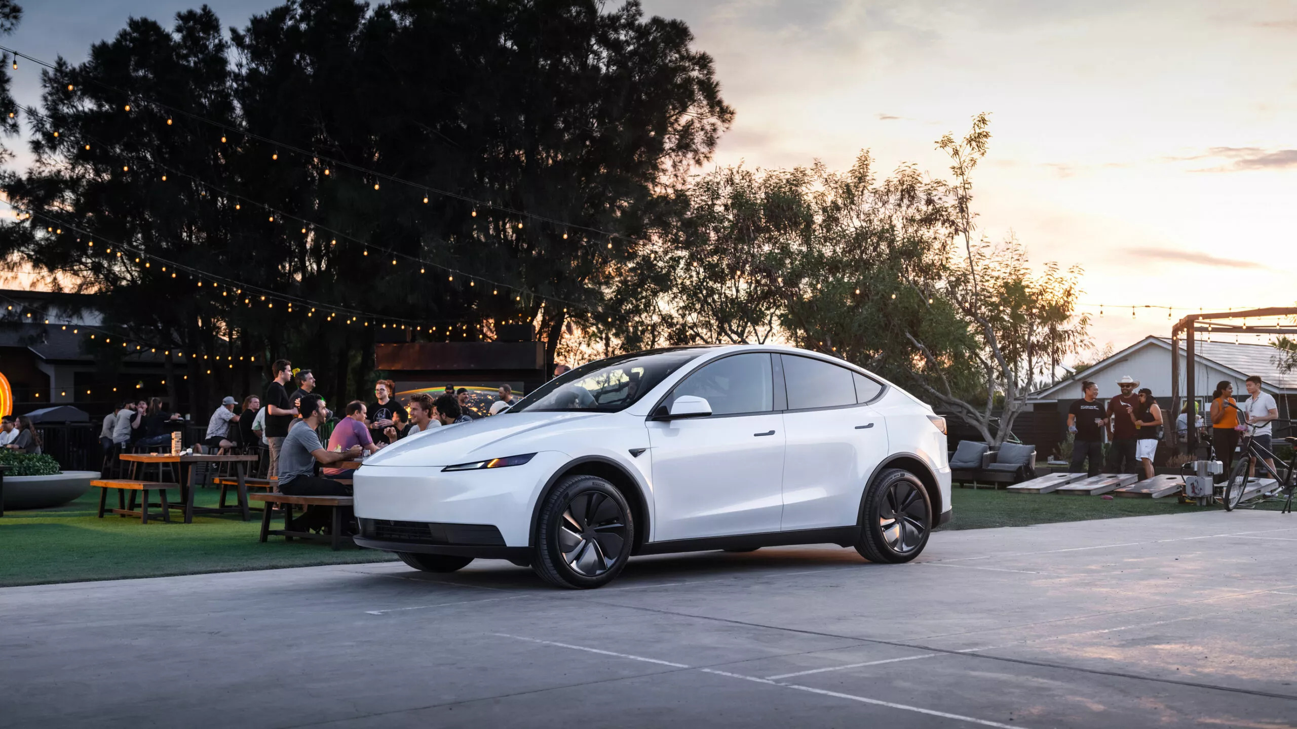 Tesla Model Y Standard USA - 7