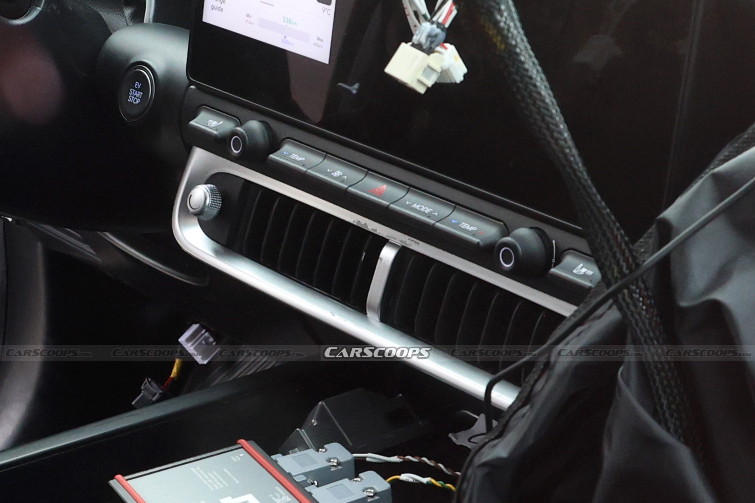Hyundai Ioniq 3 scoop 00007