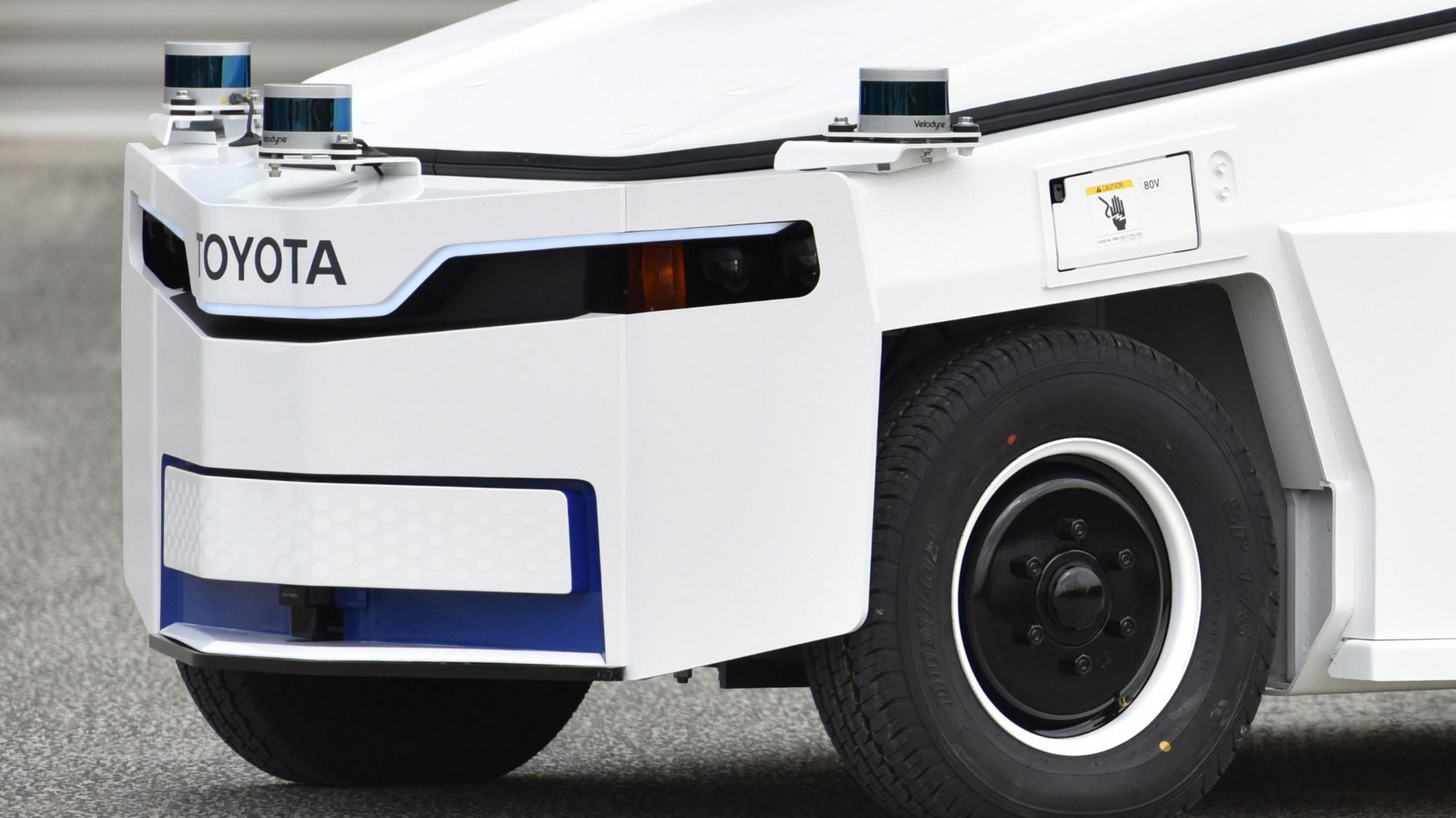 Toyota Autonomous Towing Tractor (5)