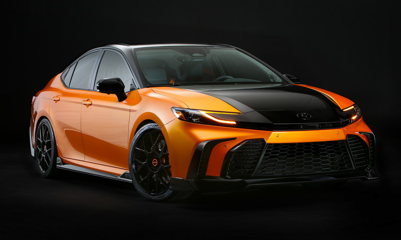 Toyota Camry GT-S Concept - SEMA 2025 (3)