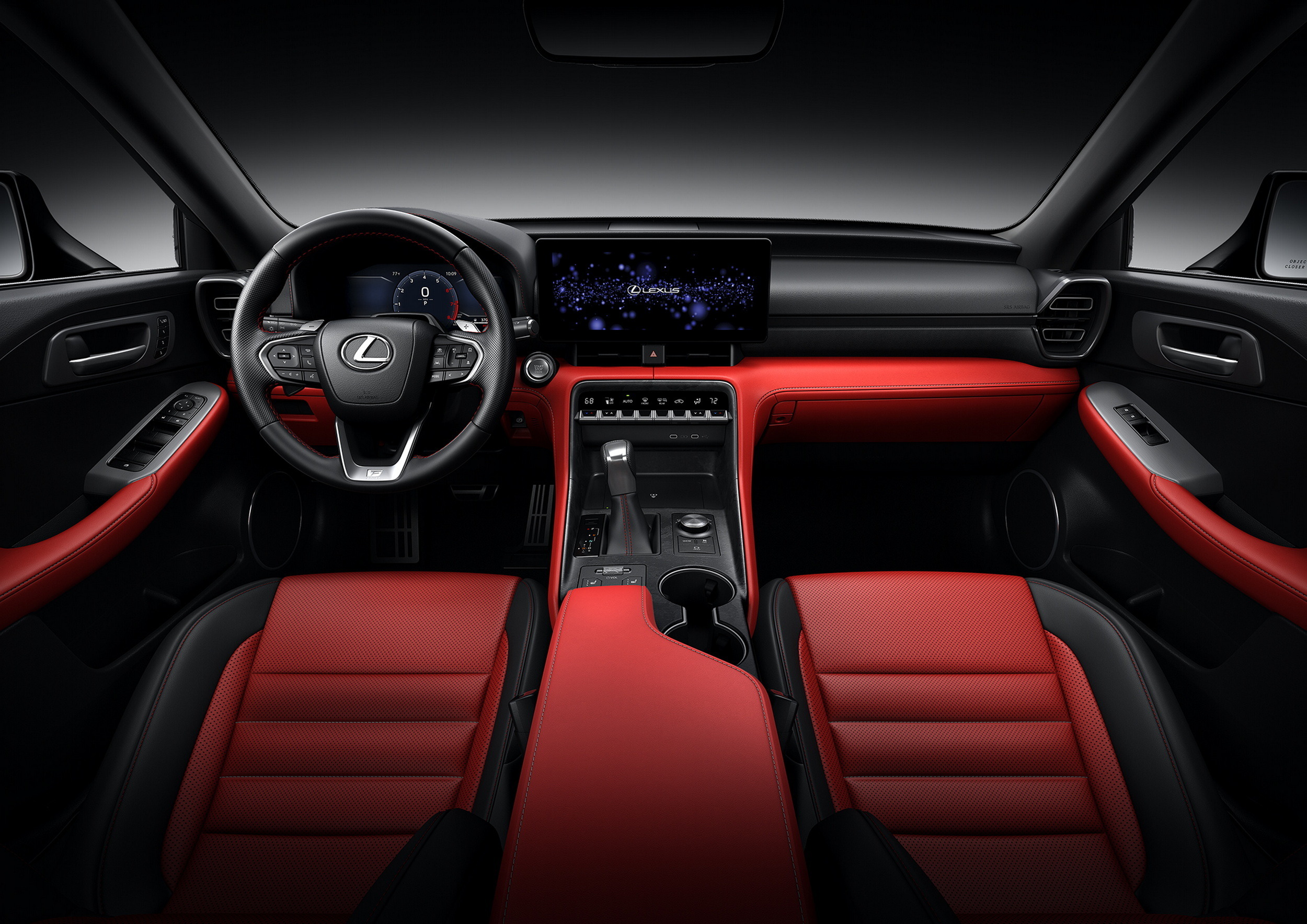 Lexus IS interior (1)