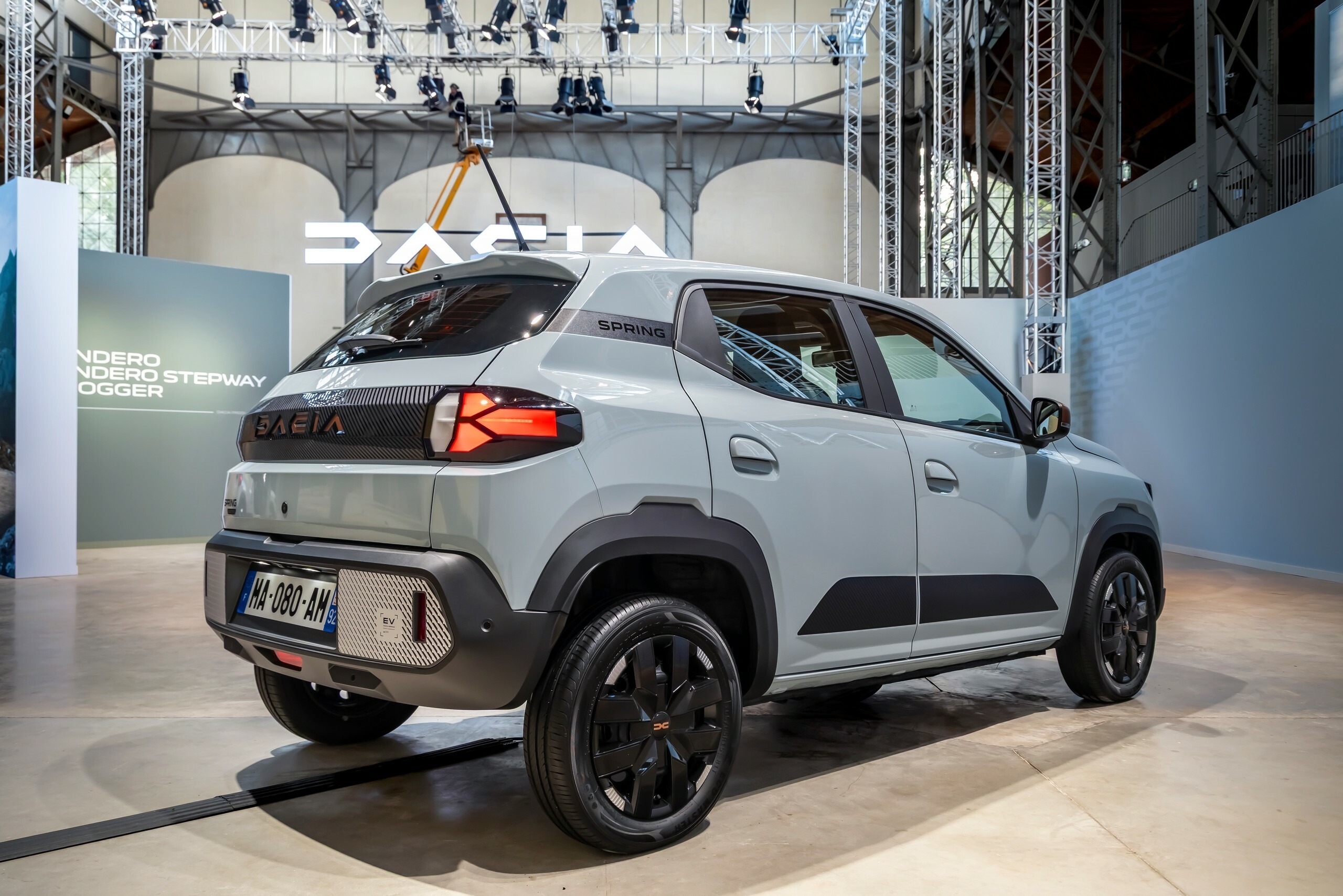 Dacia Spring UK 2026 - 7