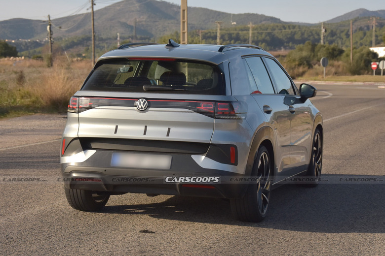 VW ID Cross scoop undisguised 00008