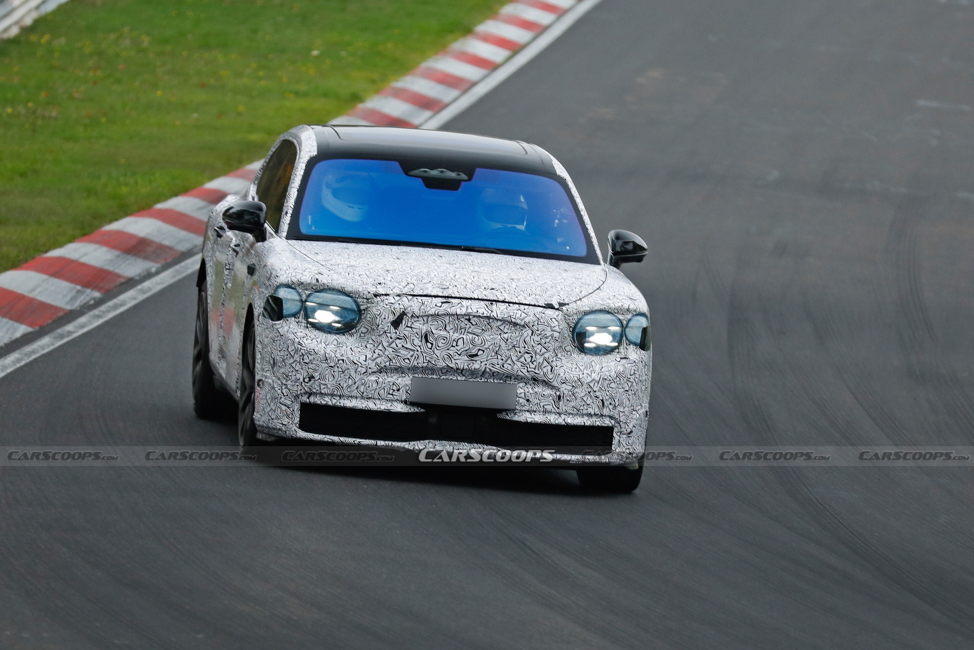 Bentley Urban SUV Nurburgring - 1