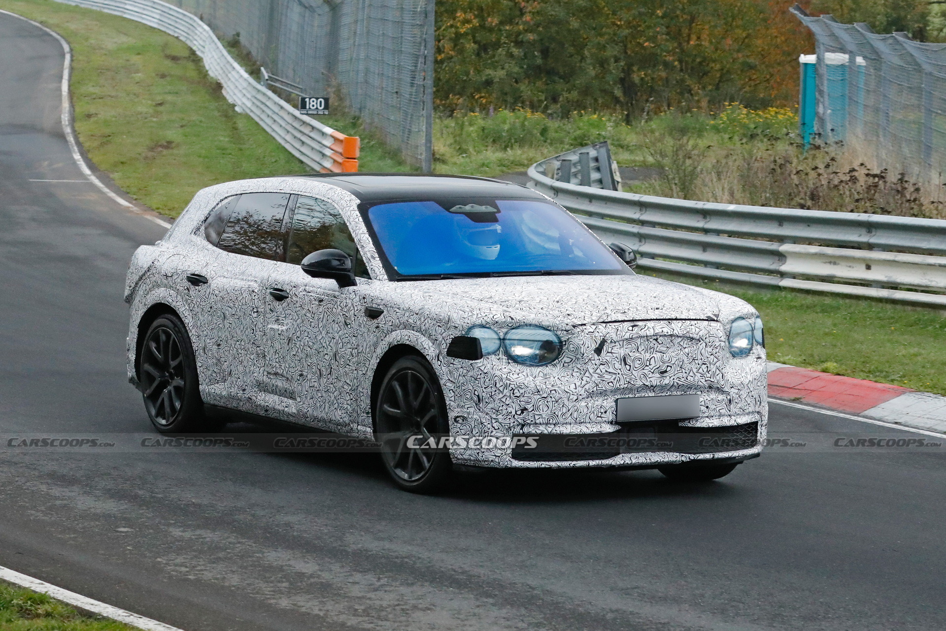 Bentley Urban SUV Nurburgring - 10