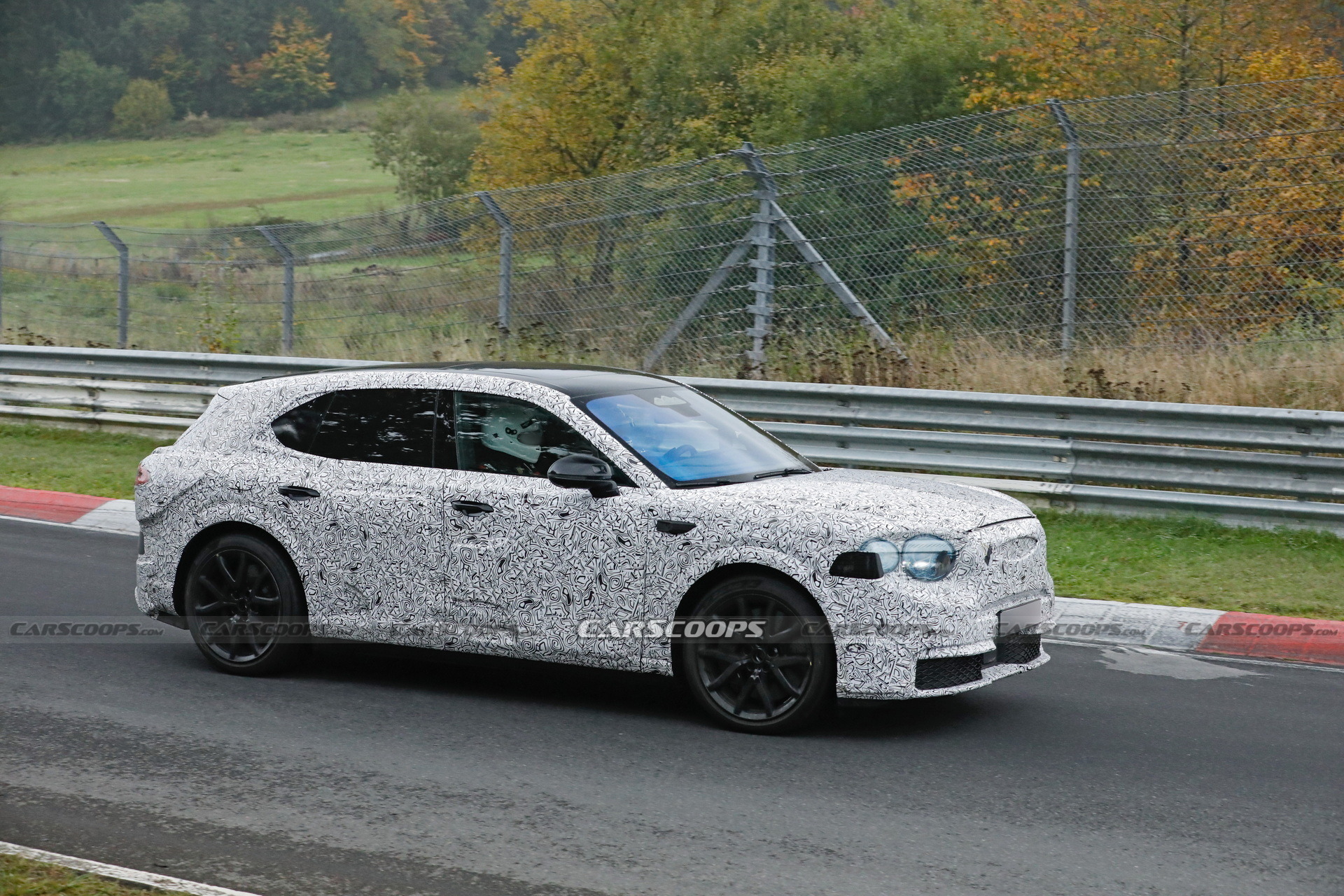 Bentley Urban SUV Nurburgring - 11