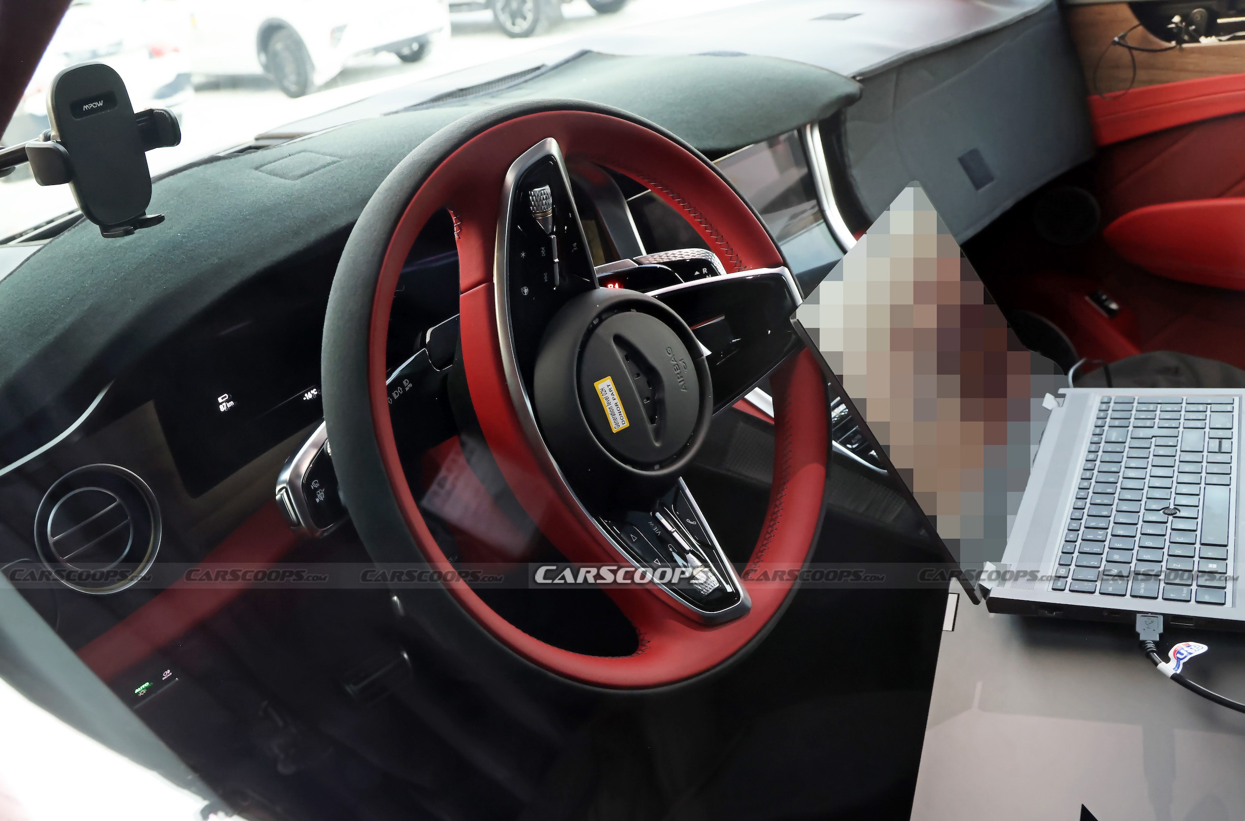 Bentley Urban spy shots 00001