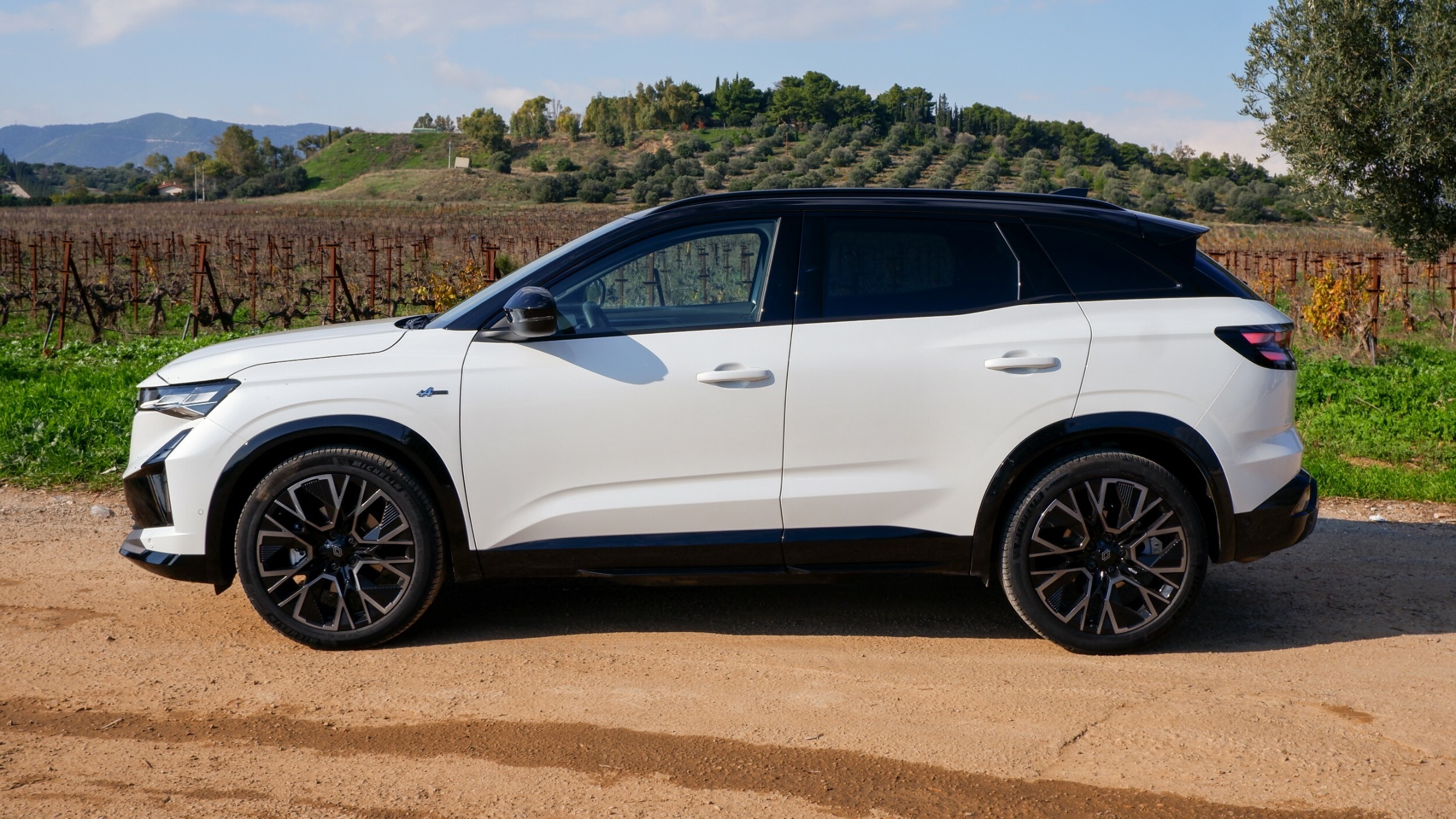 Renault Austral Hybrid E-Tech 200 (13)