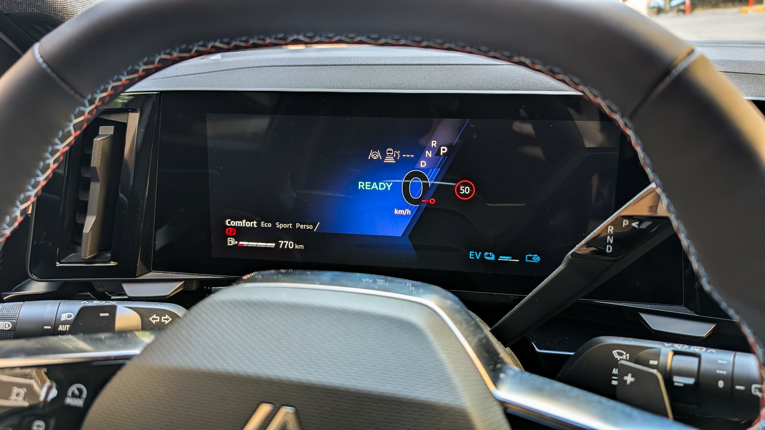 Renault Austral Hybrid E-Tech 200 (50)