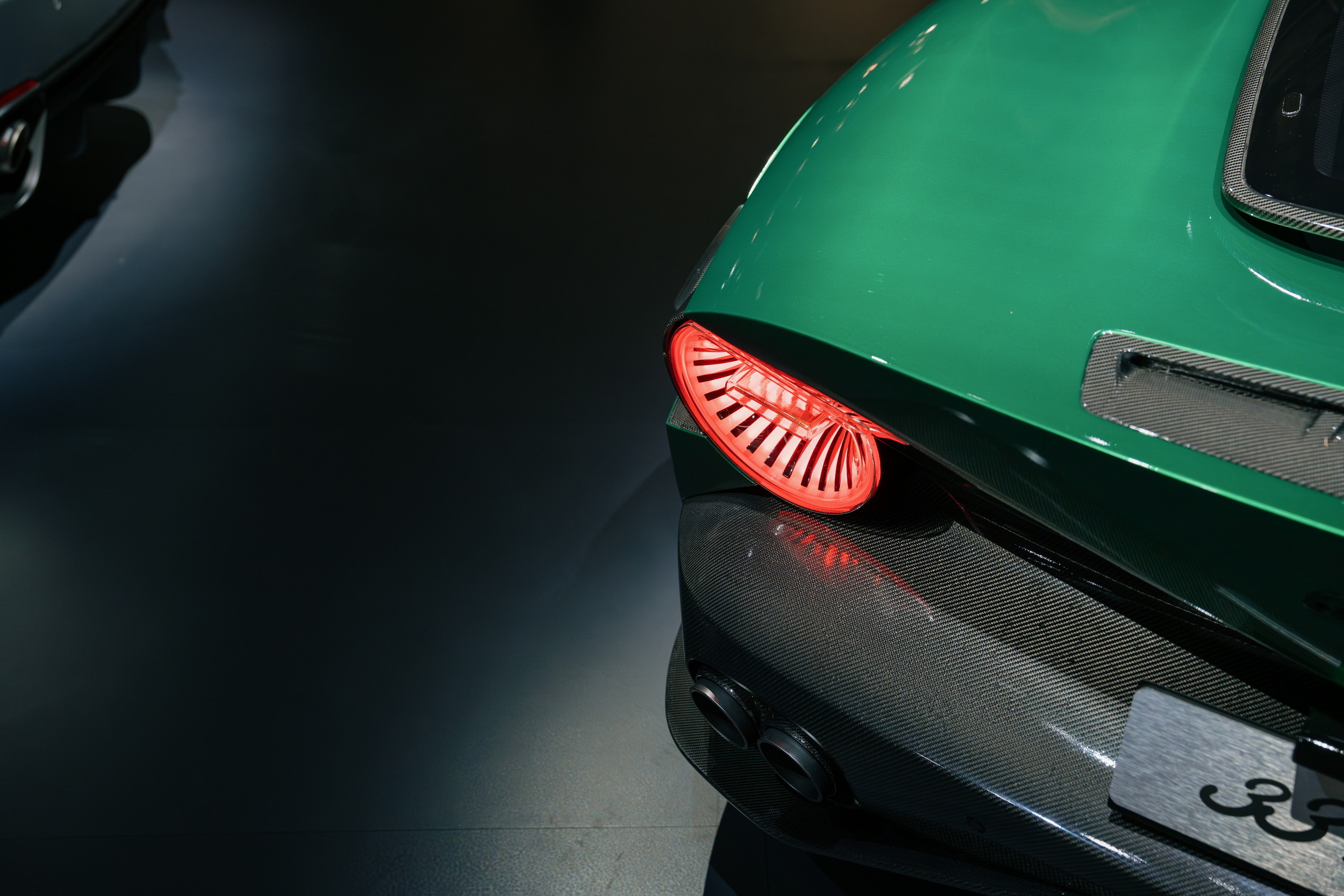 BOTTEGAFUORISERIE_UltimateSupercarGarage_Alfa Romeo 33 Stradale (8)