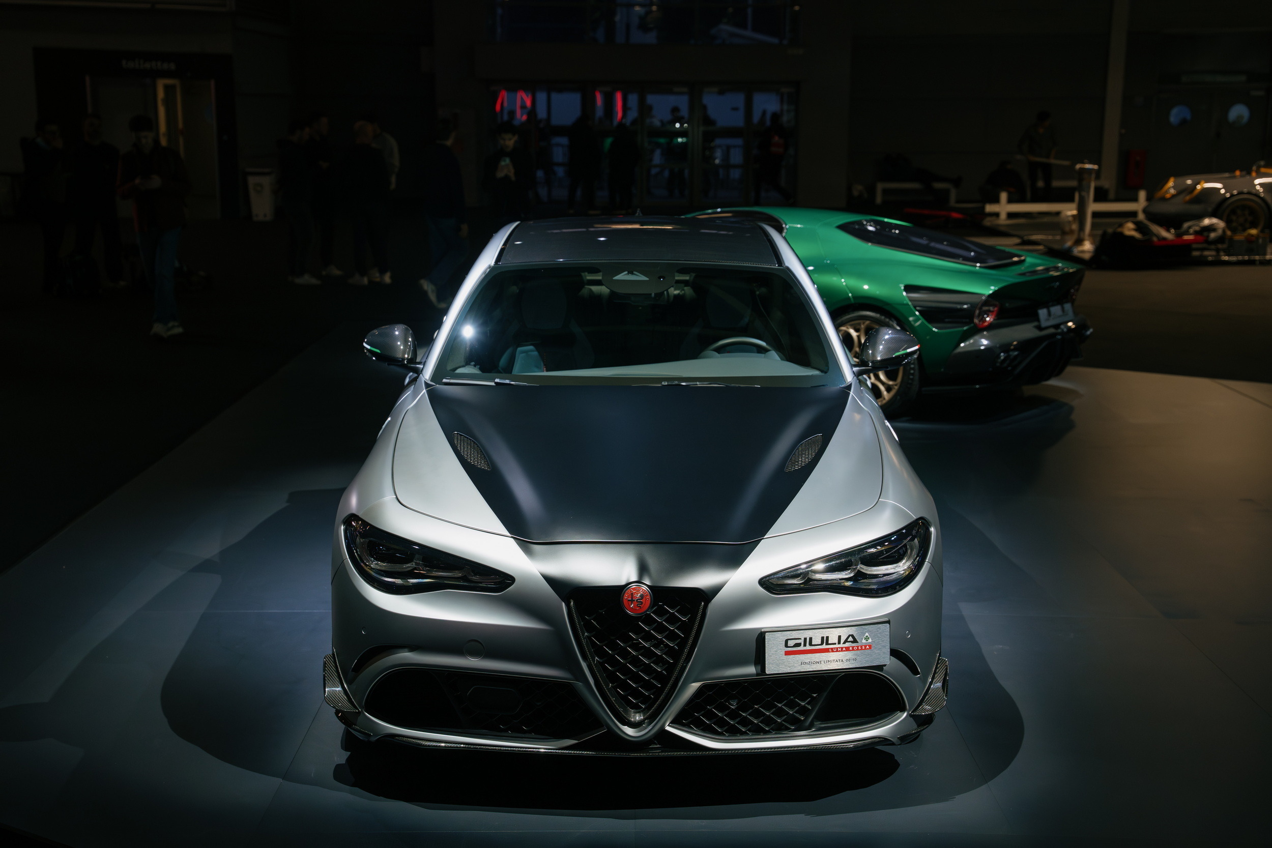 BOTTEGAFUORISERIE_UltimateSupercarGarage_Alfa Romeo Giulia Quadrifoglio Luna Rossa (2)