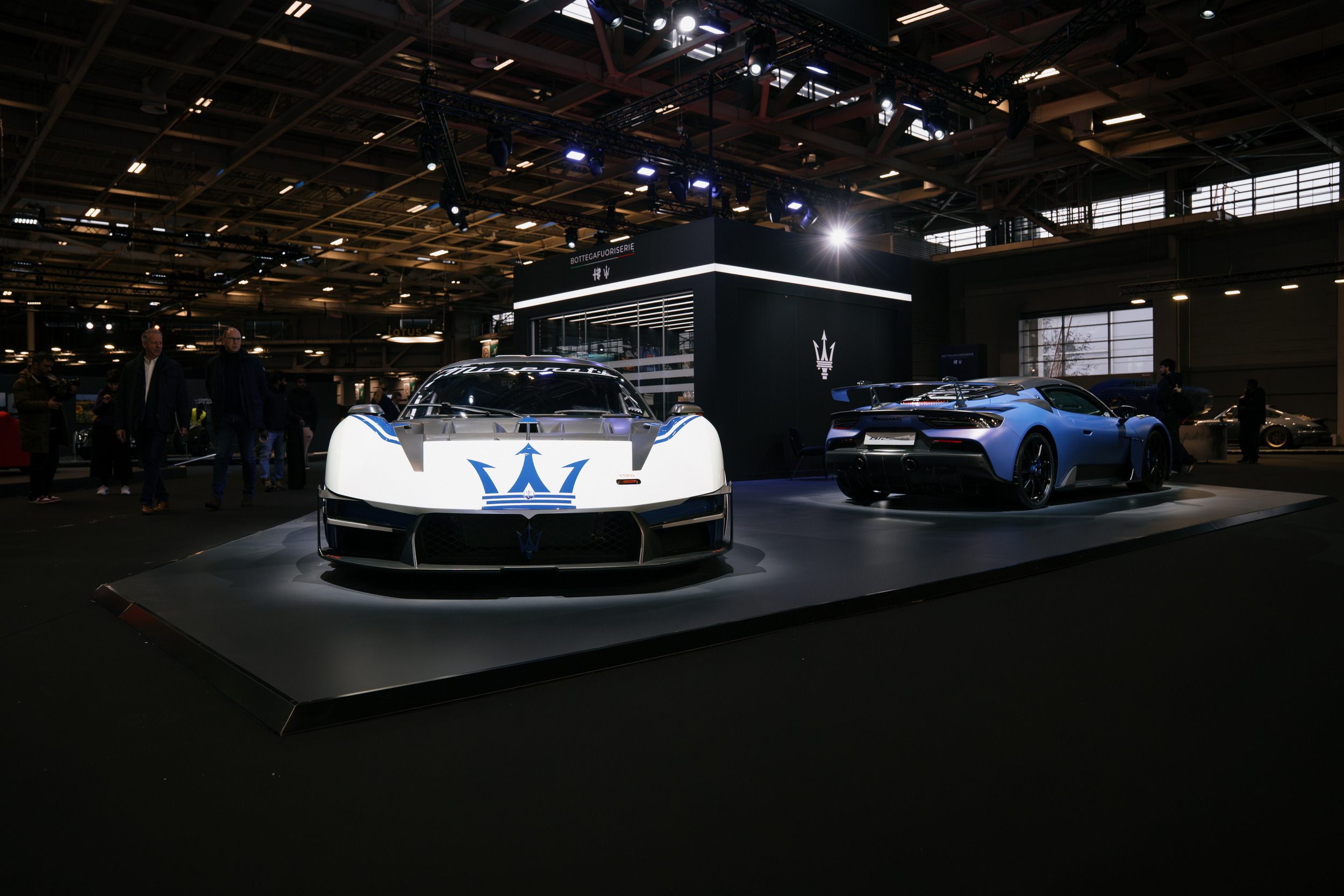 BOTTEGAFUORISERIE_UltimateSupercarGarage_Maserati MCXtrema (1)