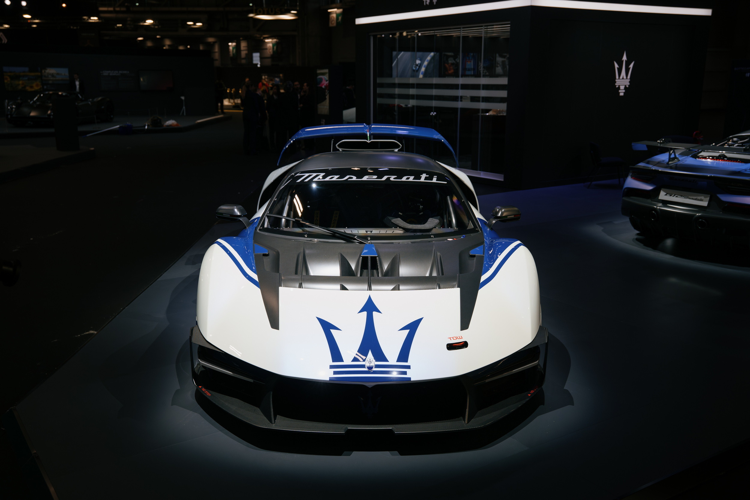 BOTTEGAFUORISERIE_UltimateSupercarGarage_Maserati MCXtrema (3)