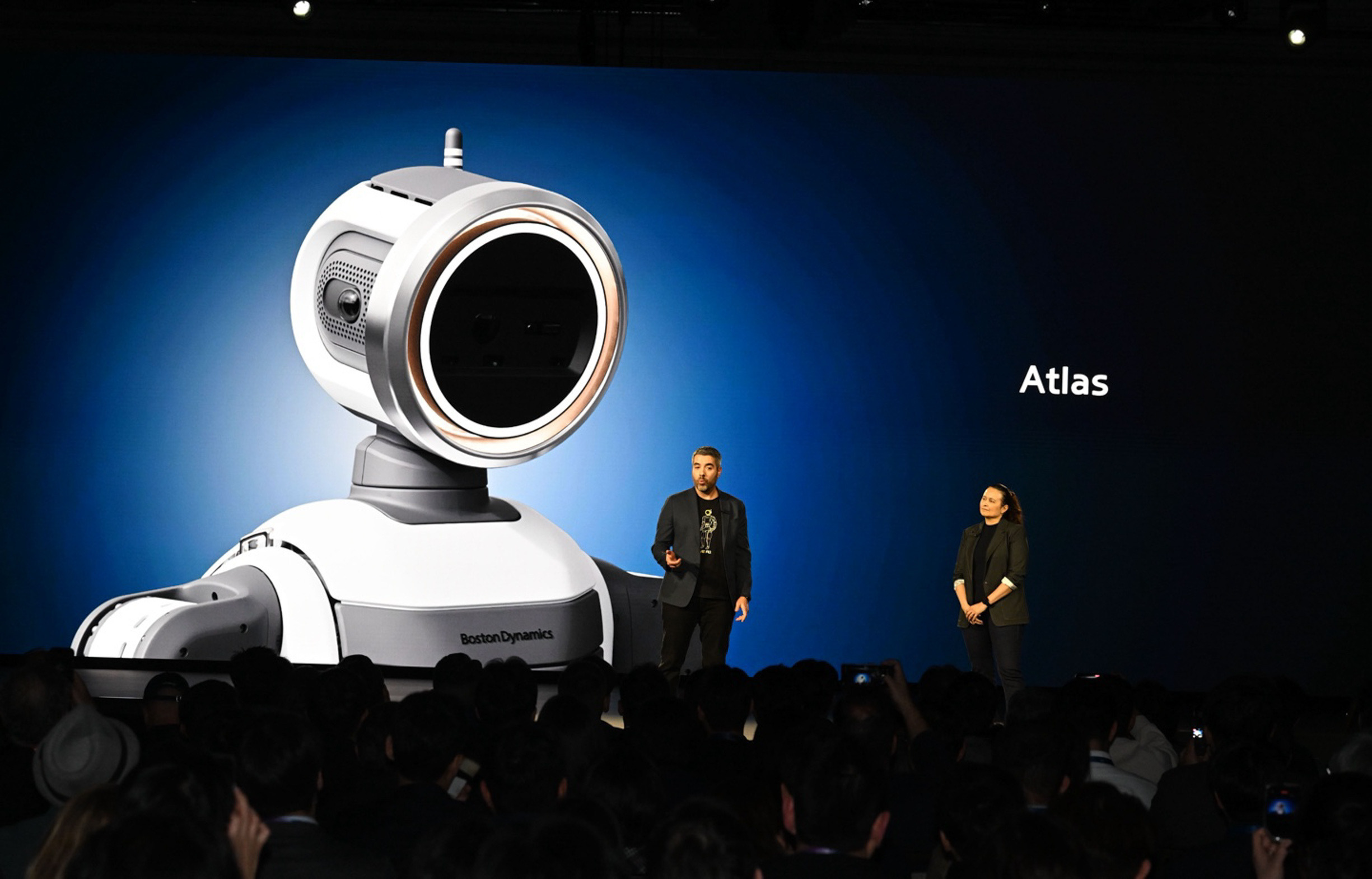 Hyundai AI robots 00004