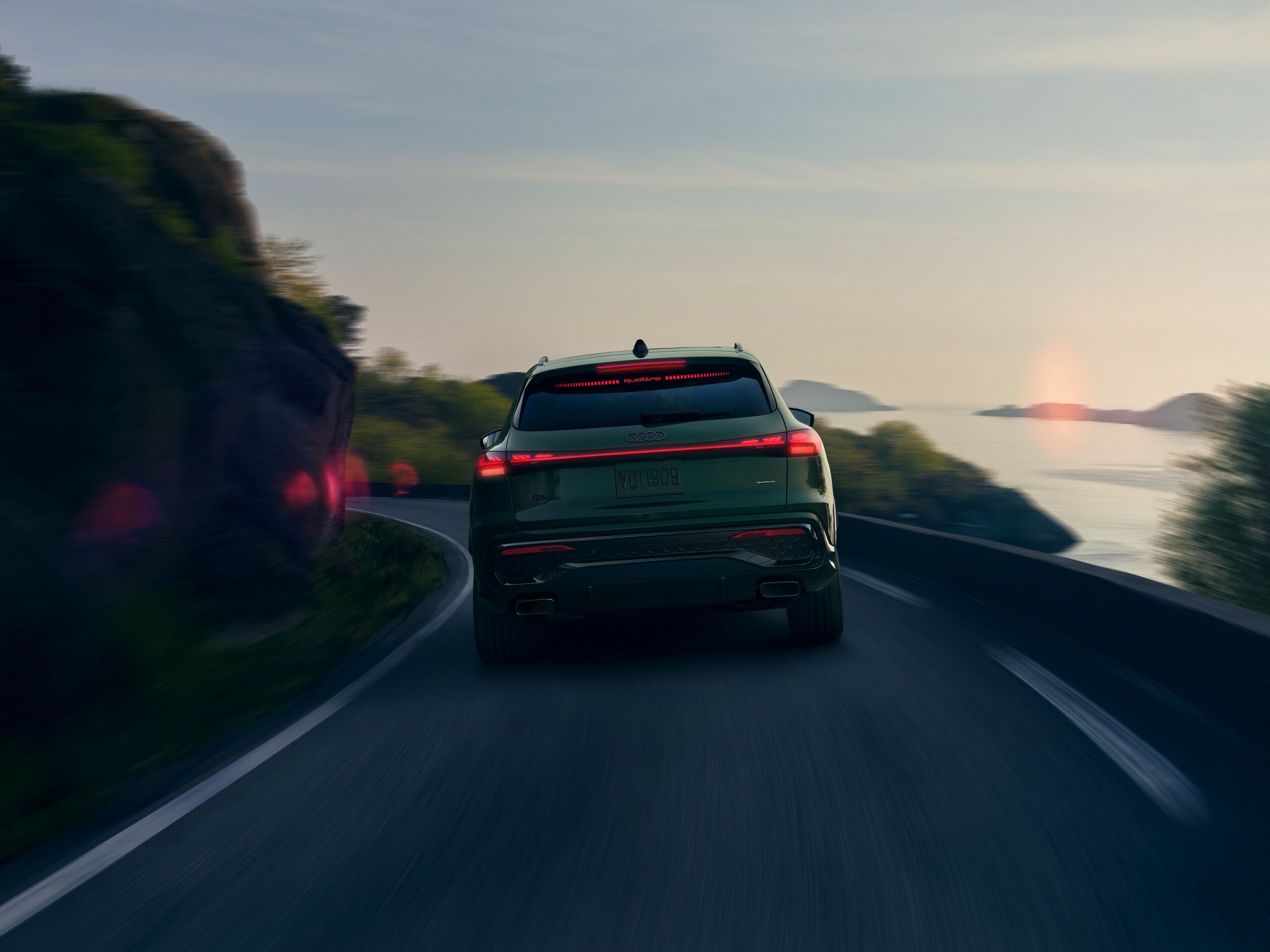 2026 Audi A5 Q5 USA - 39