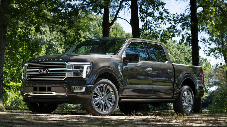 22024-Ford-F-150