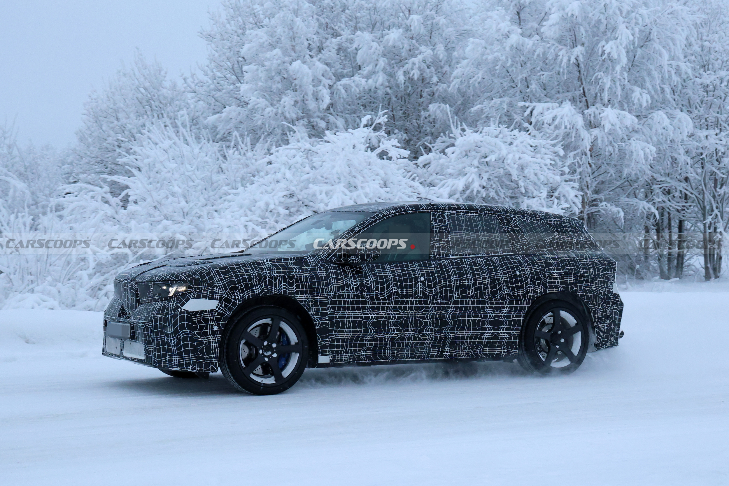 2027 BMW iX3 M 115 8