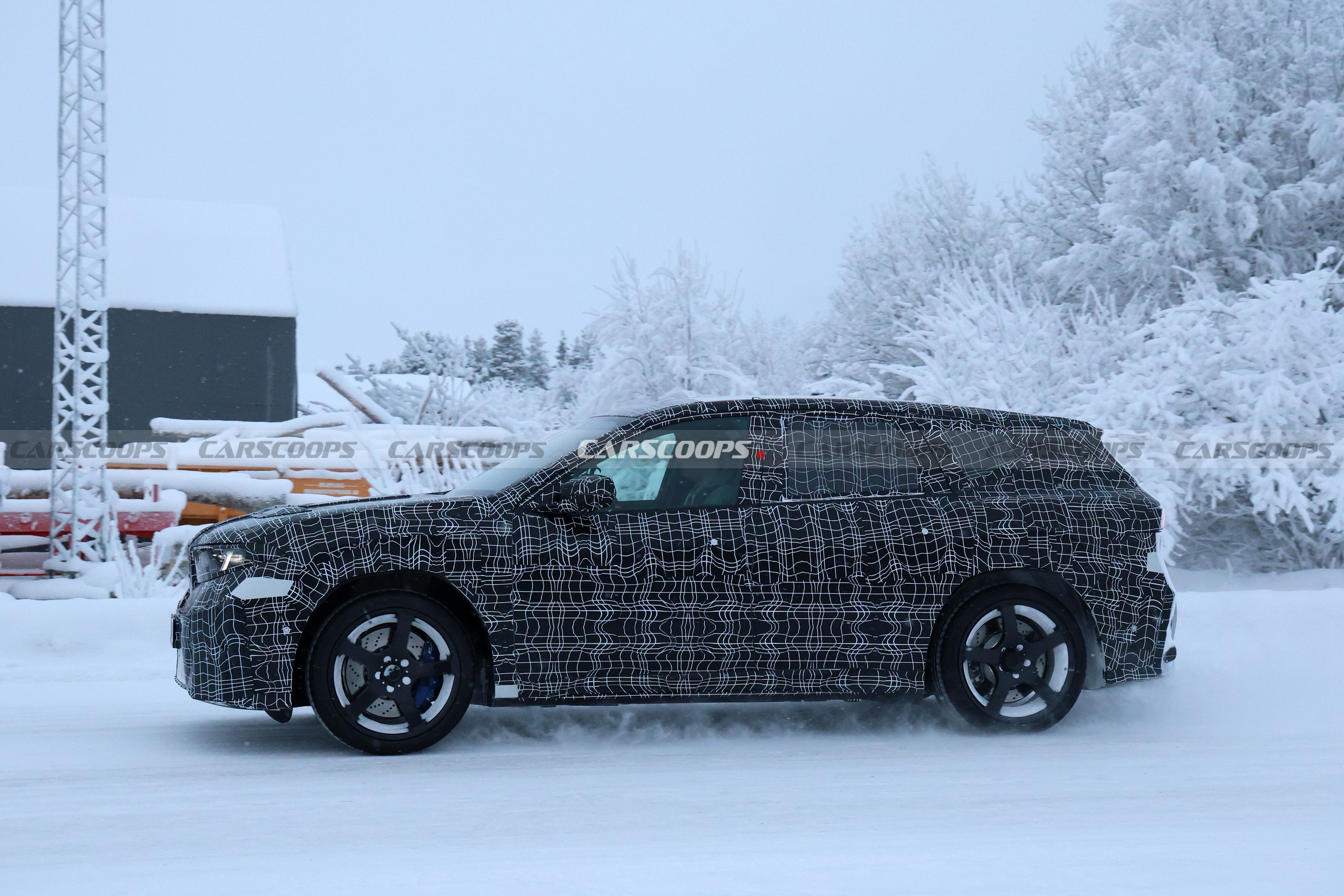 2027 BMW iX3 M 115 9