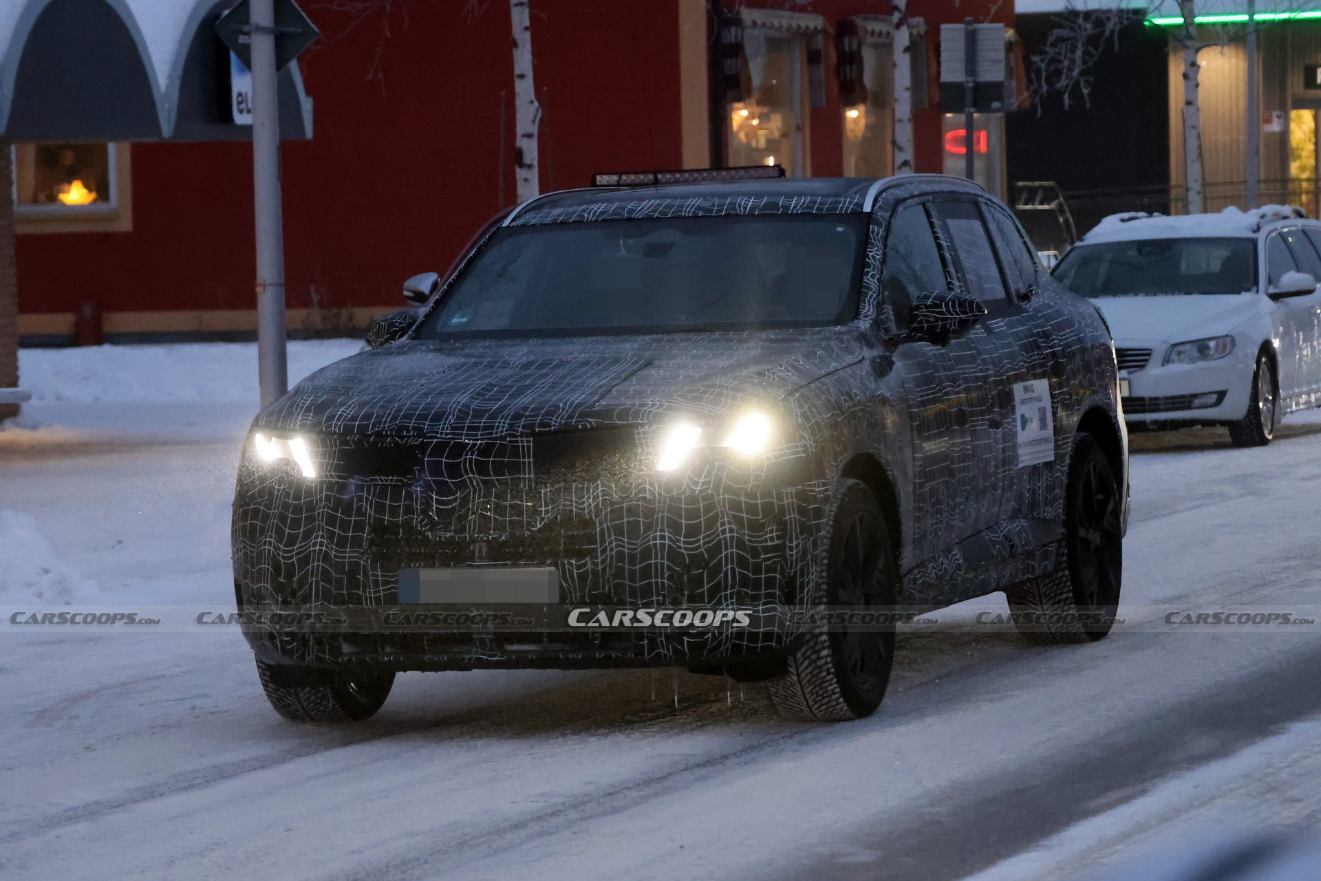 2027 BMW X5 Scoop Scoop - 1