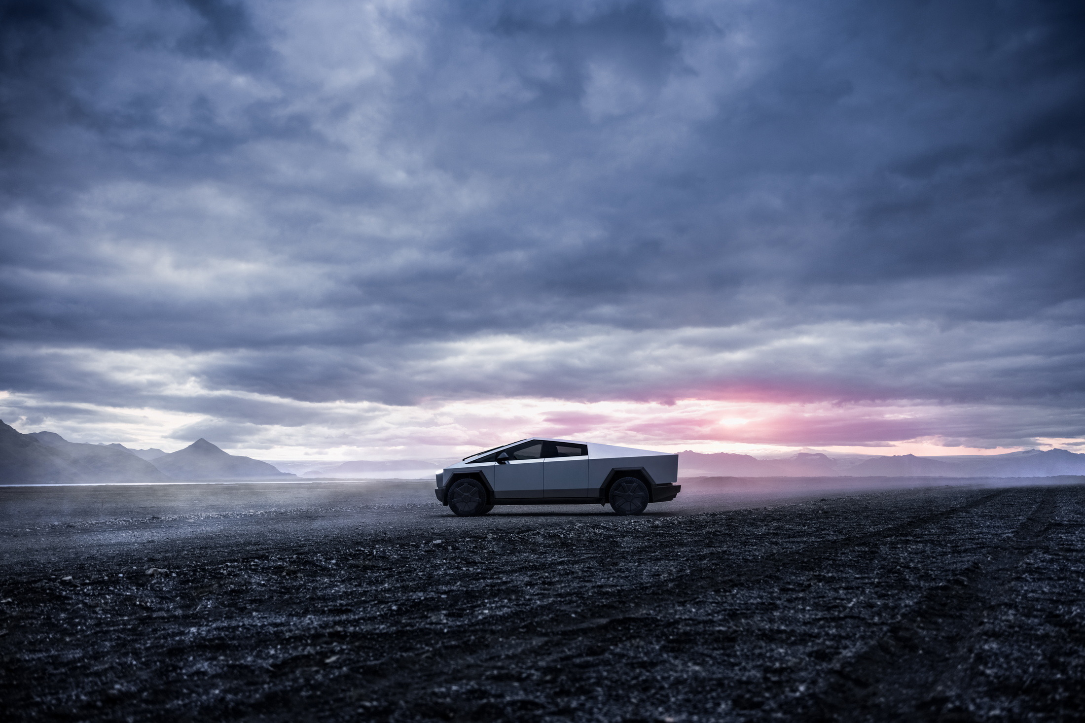 2024 Tesla Cybertruck 5