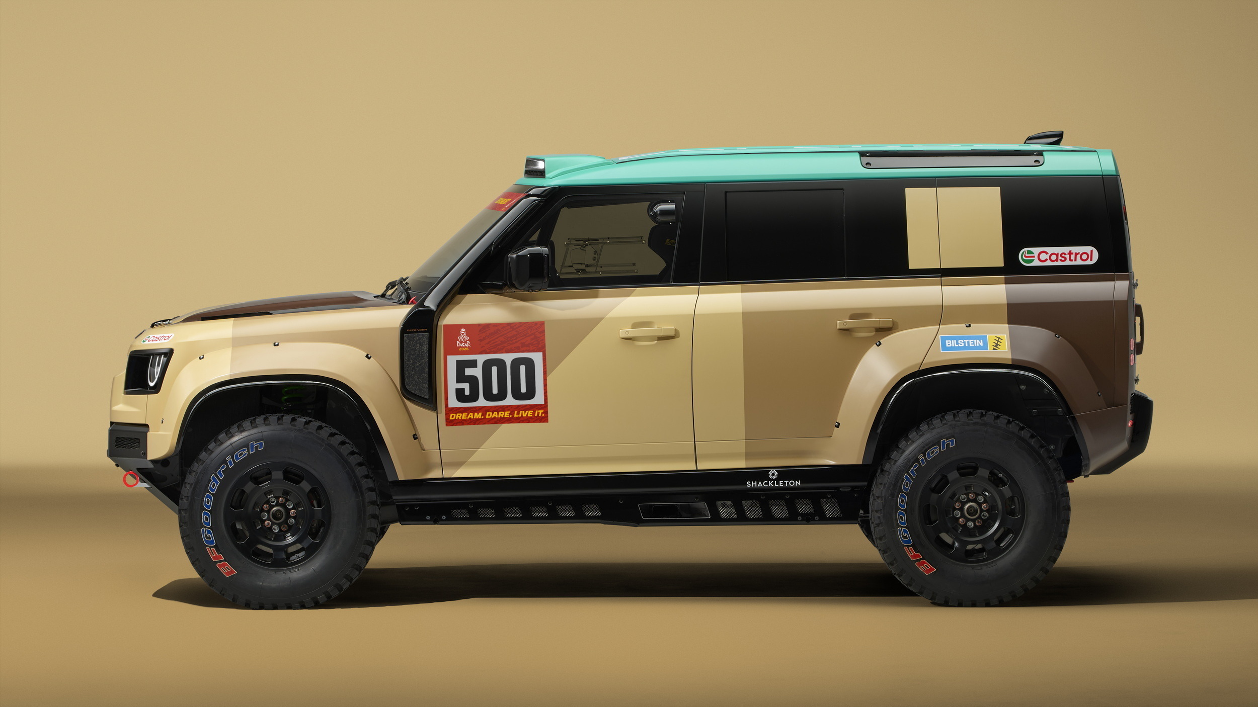 DEFENDER_DAKAR_D7X-R_500_SIDE-PROFILE_16X9