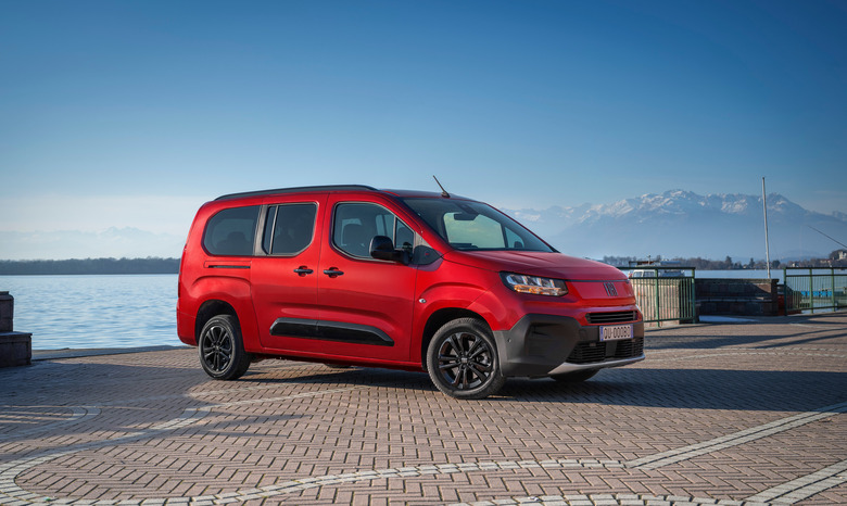 2026 Fiat Qubo L 0109 3