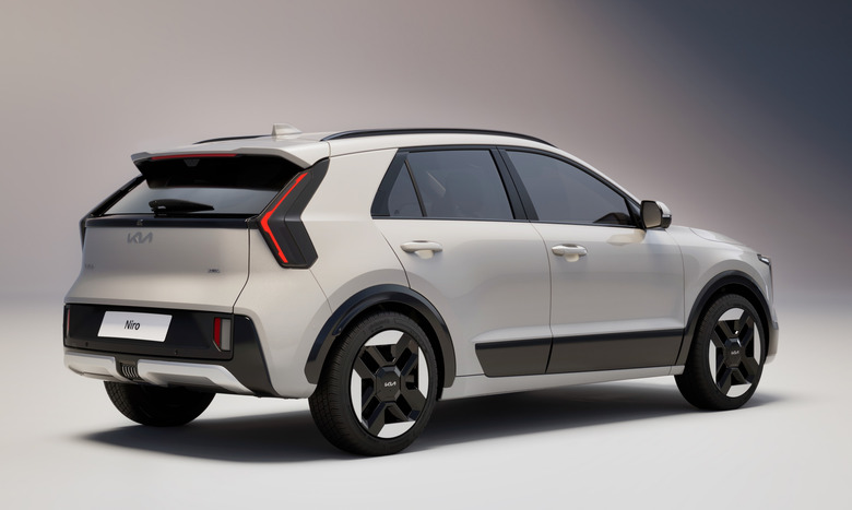 2027 Kia Niro facelift 00001