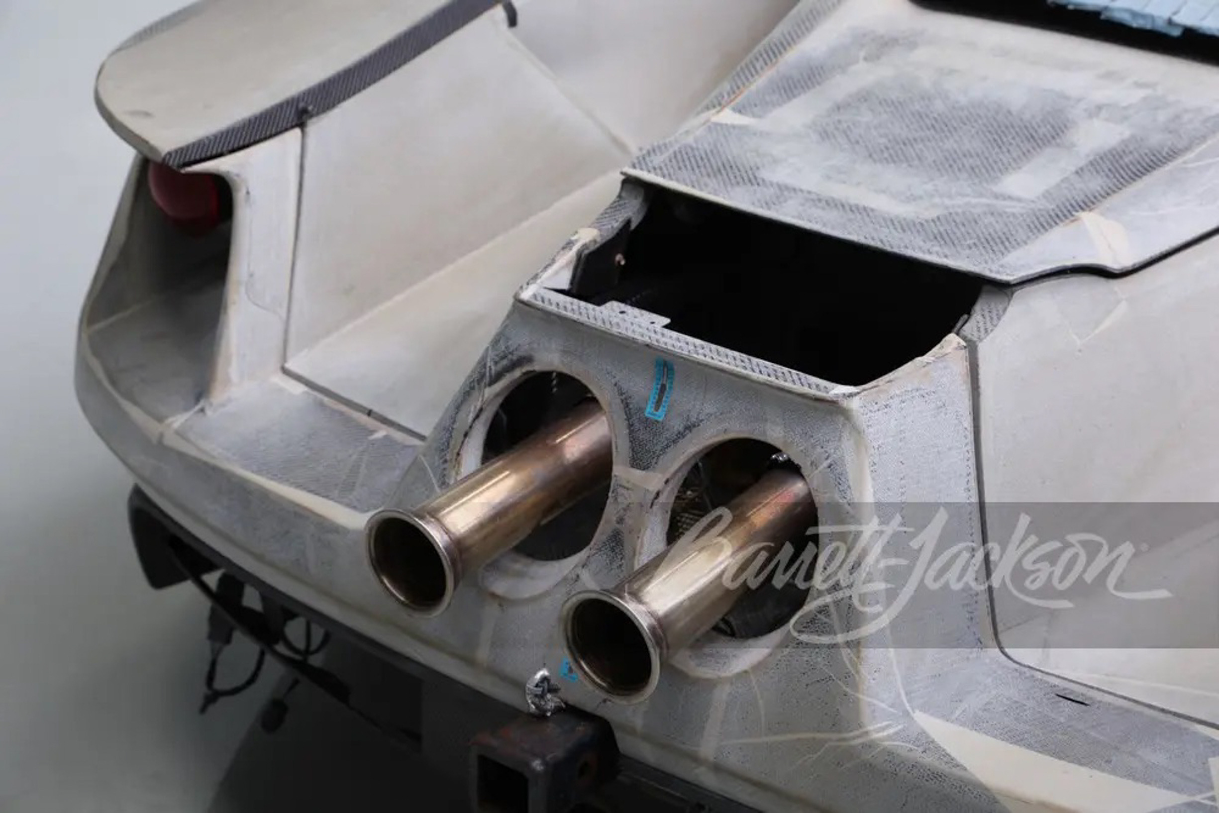 Ford GT prototype auction 00006