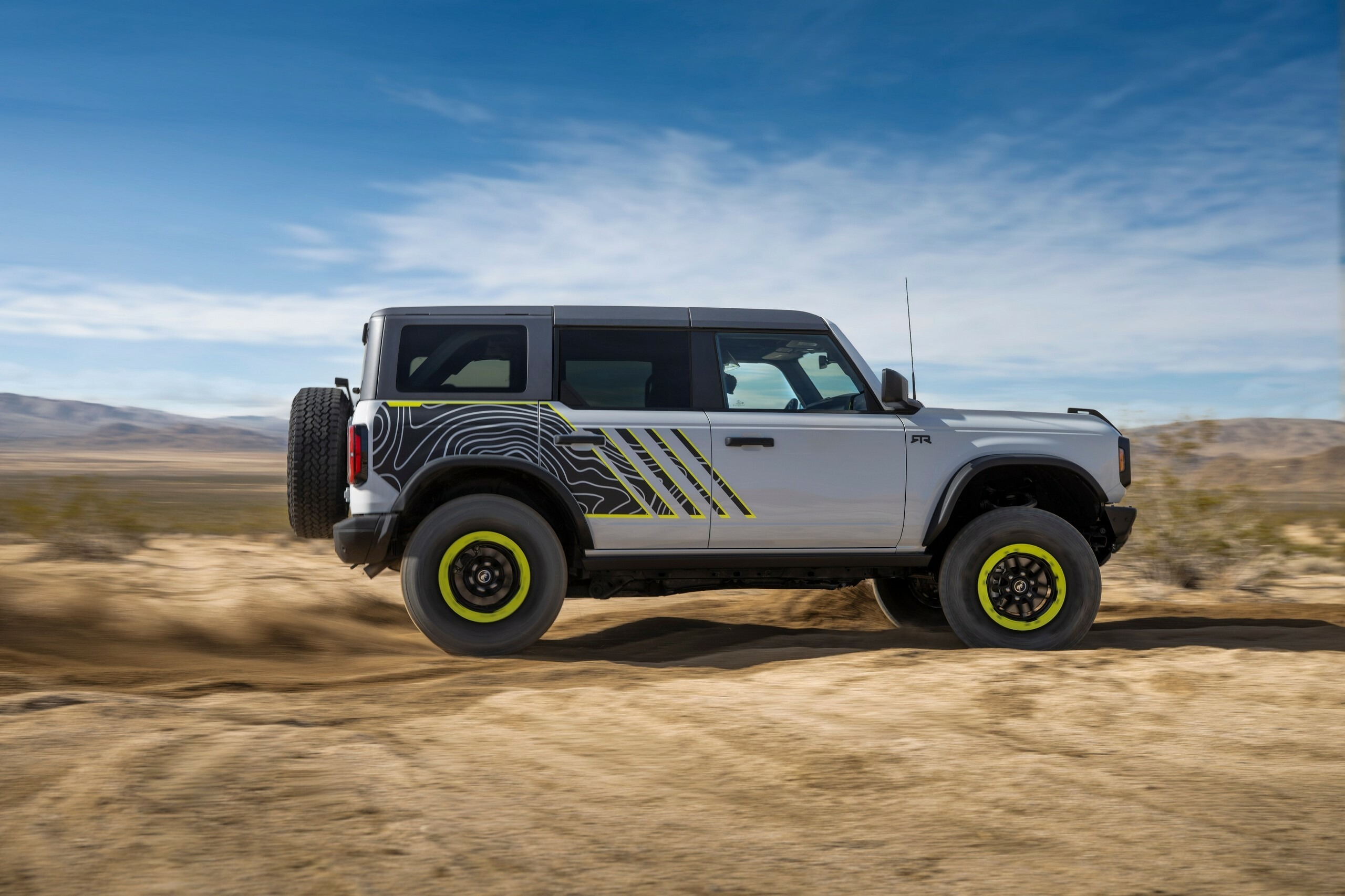 Ford Bronco RTR - 13