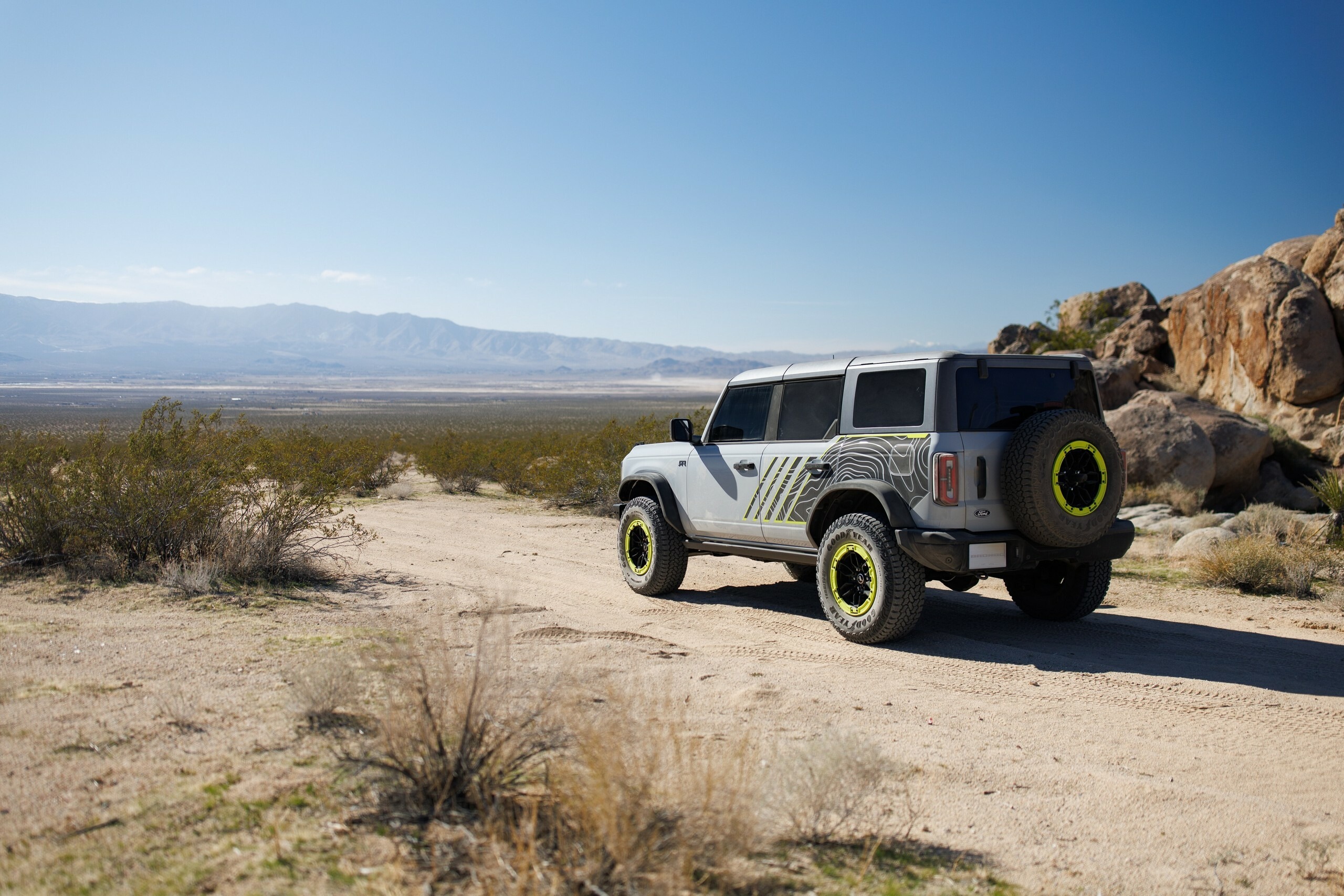 Ford Bronco RTR - 26