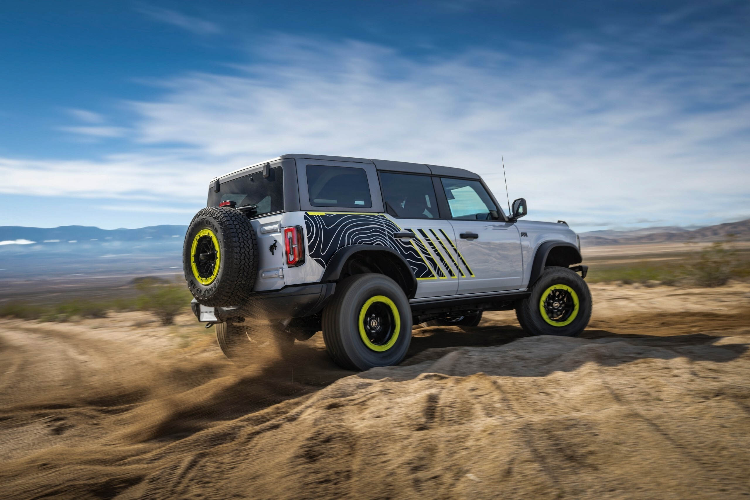 Ford Bronco RTR - 4