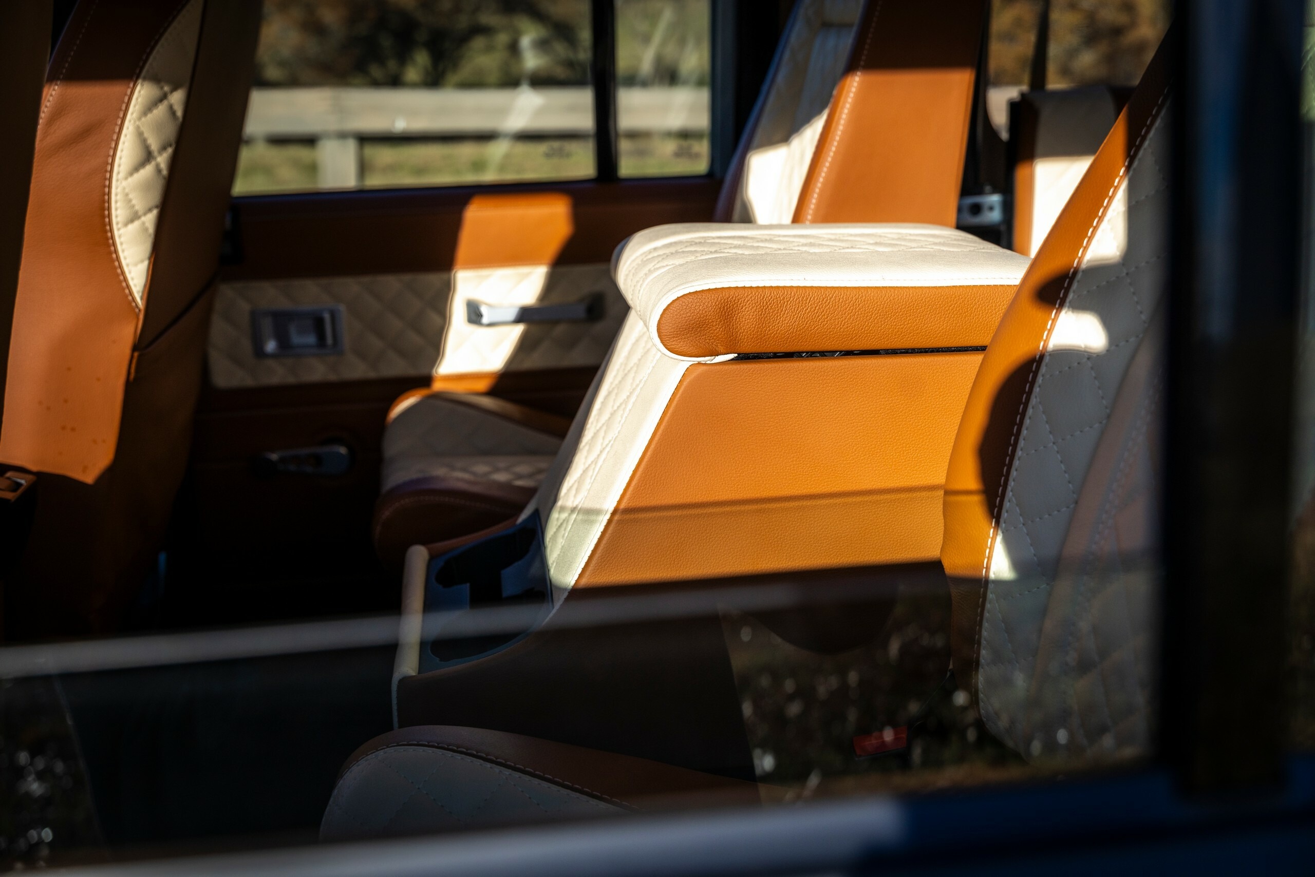 Arvon Land Rover Defender - 24
