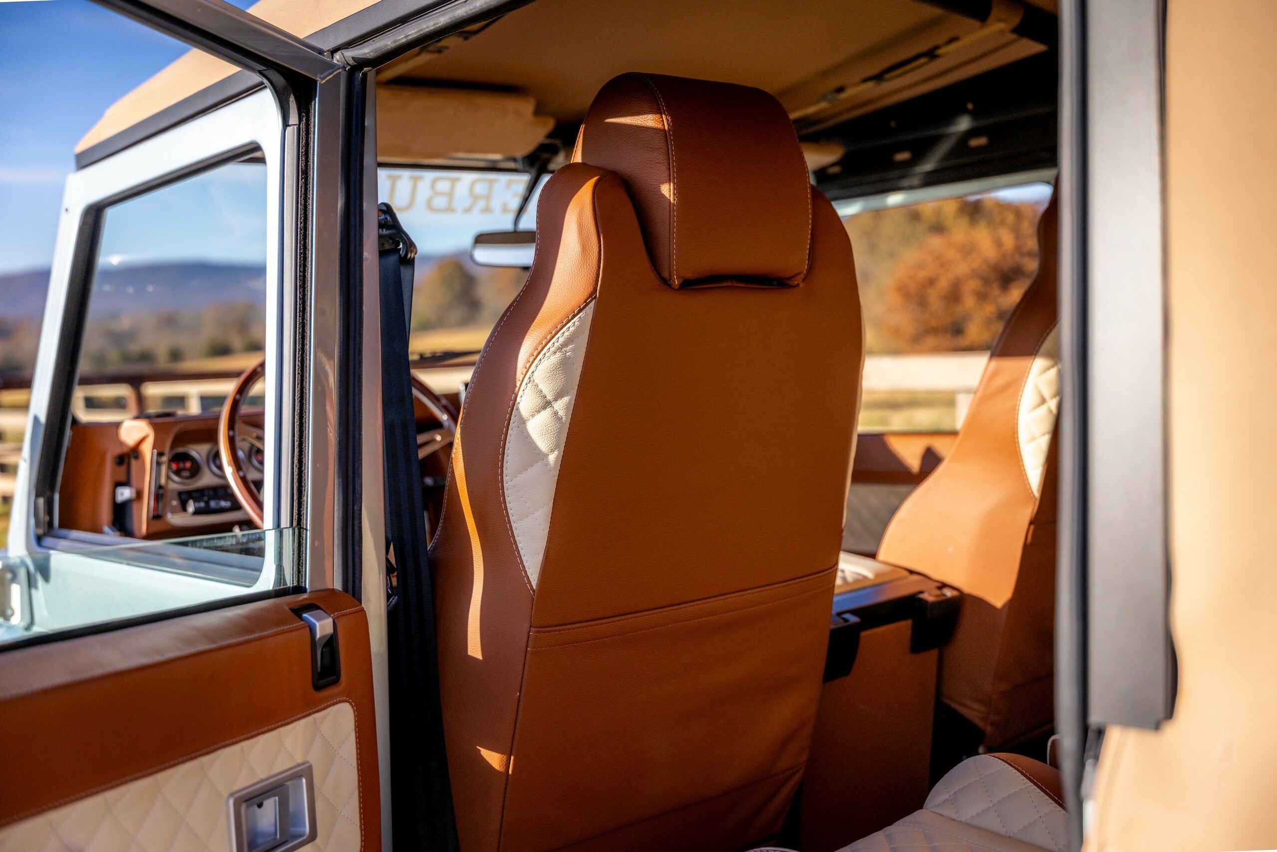 Arvon Land Rover Defender - 28