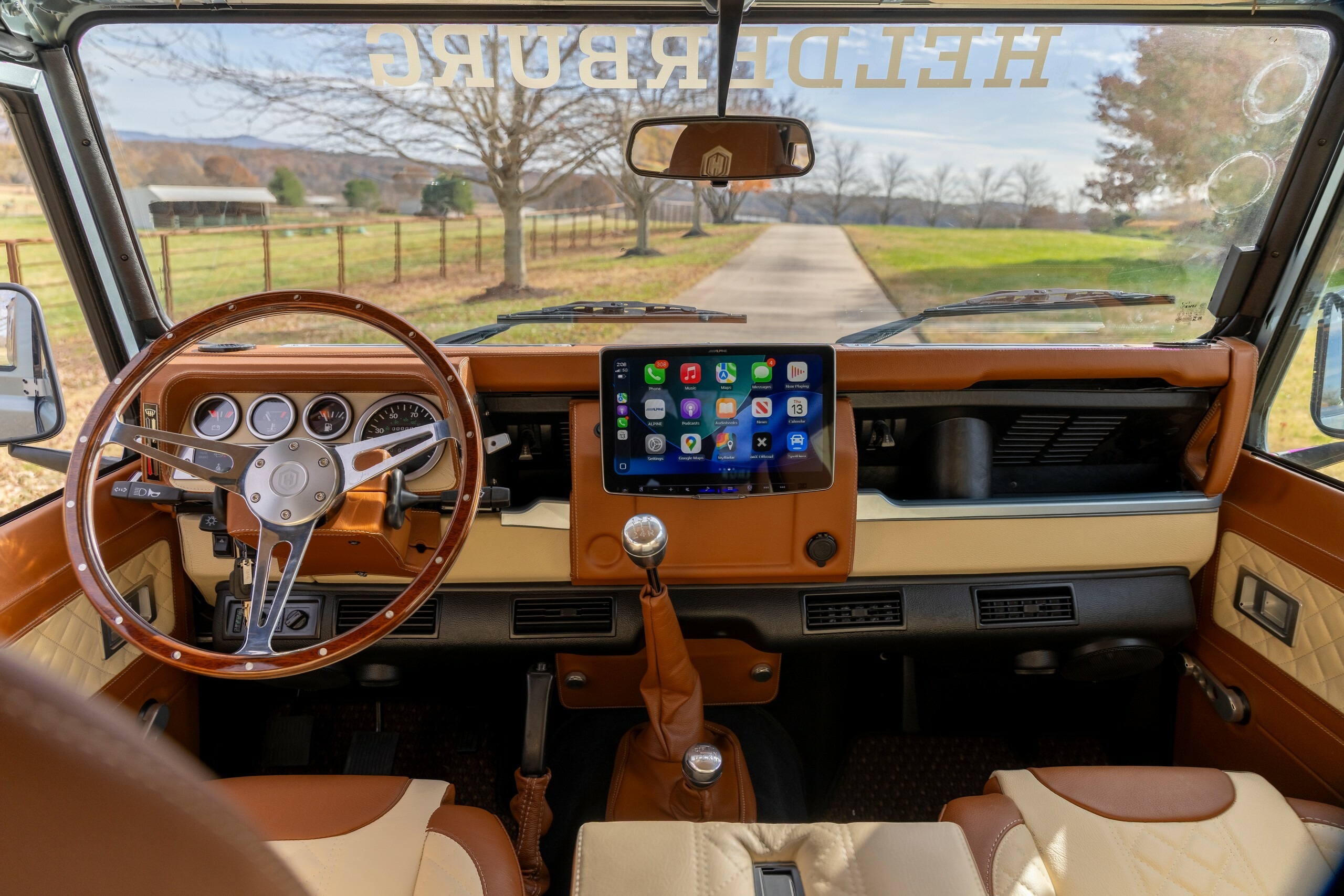 Arvon Land Rover Defender - 54