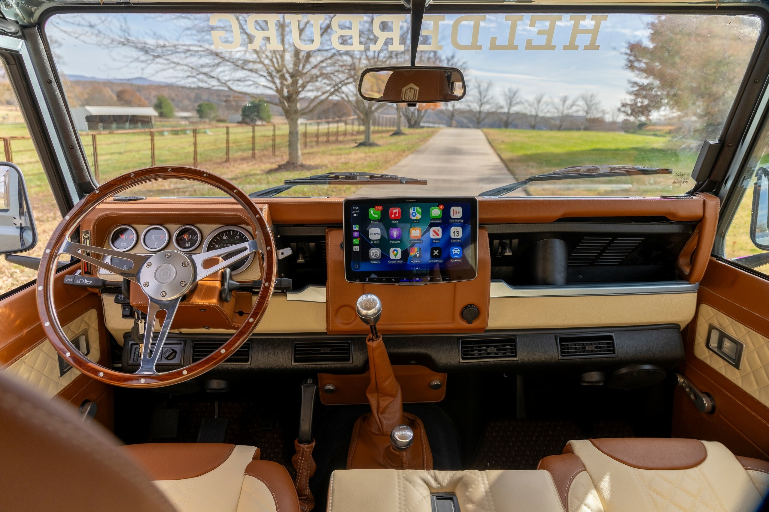Arvon Land Rover Defender - 55