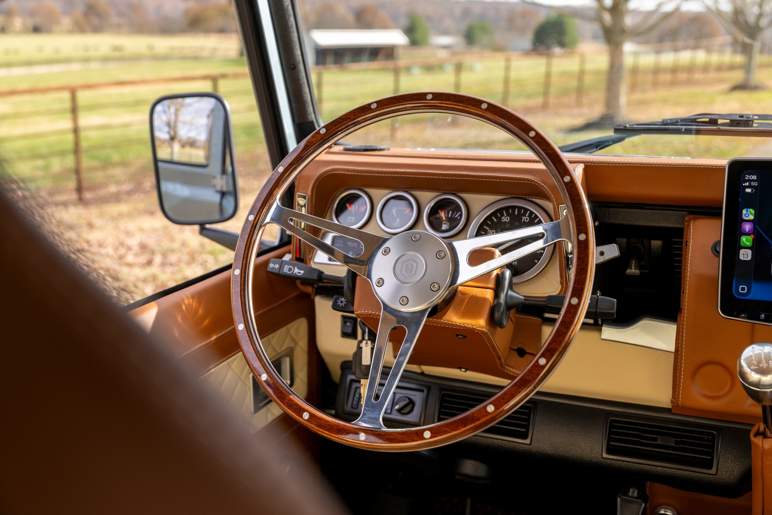 Arvon Land Rover Defender - 56