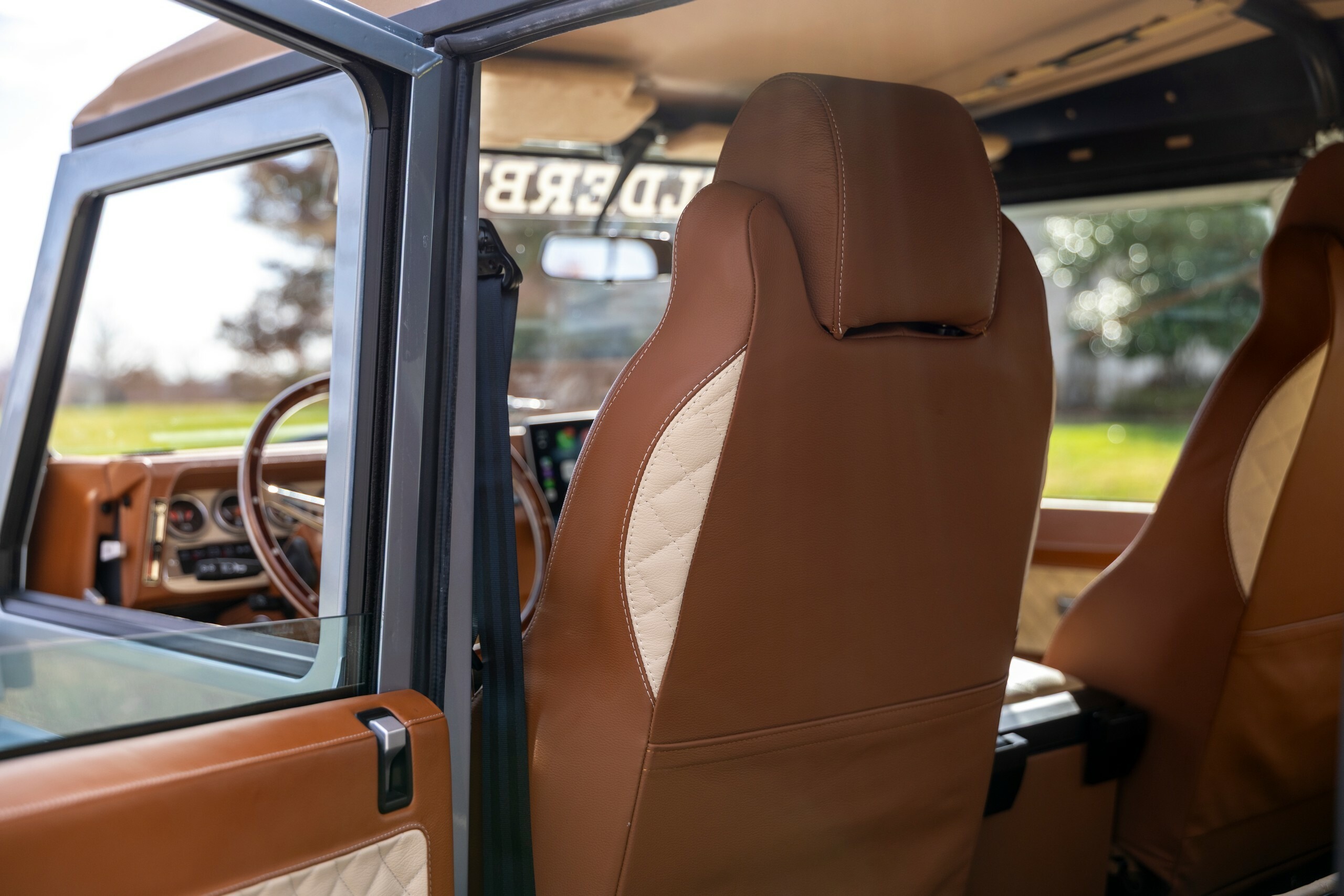 Arvon Land Rover Defender - 59