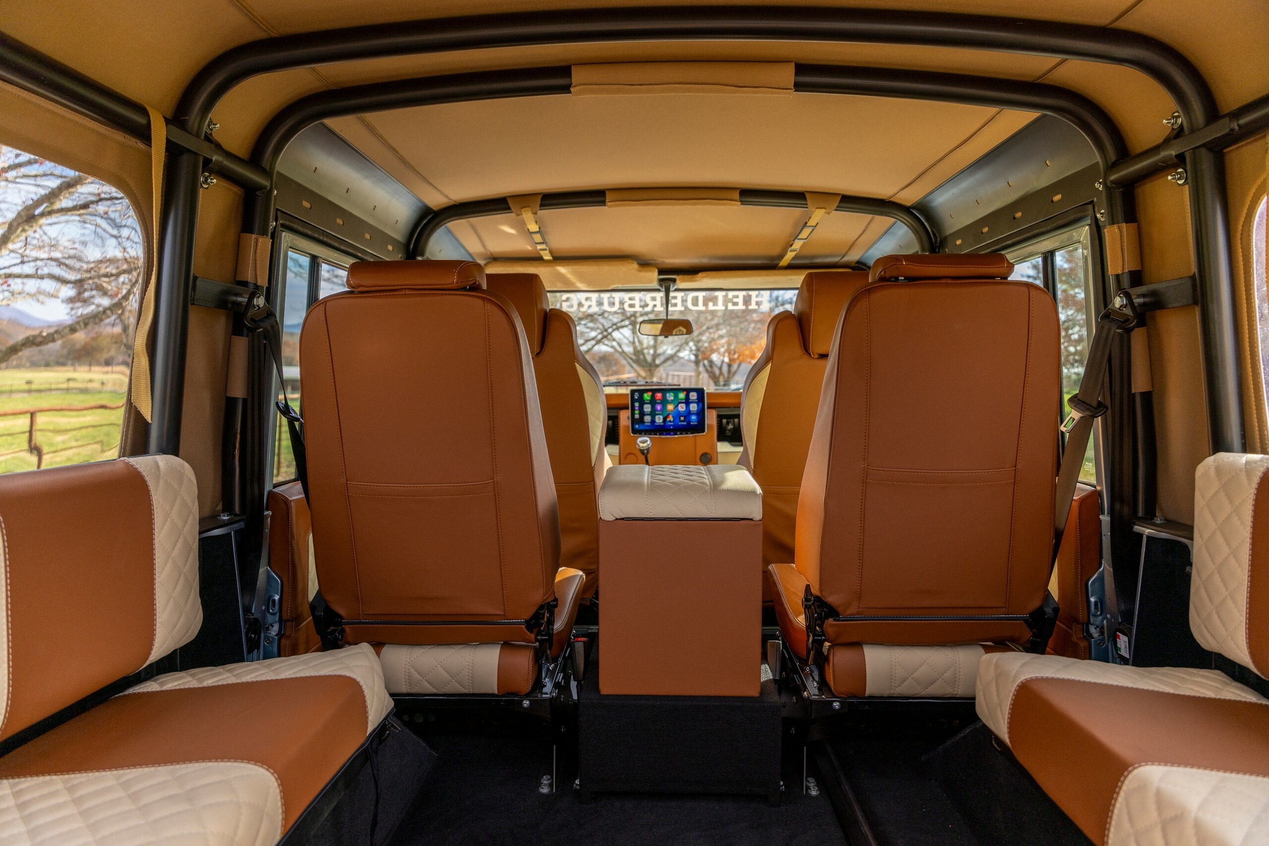 Arvon Land Rover Defender - 69
