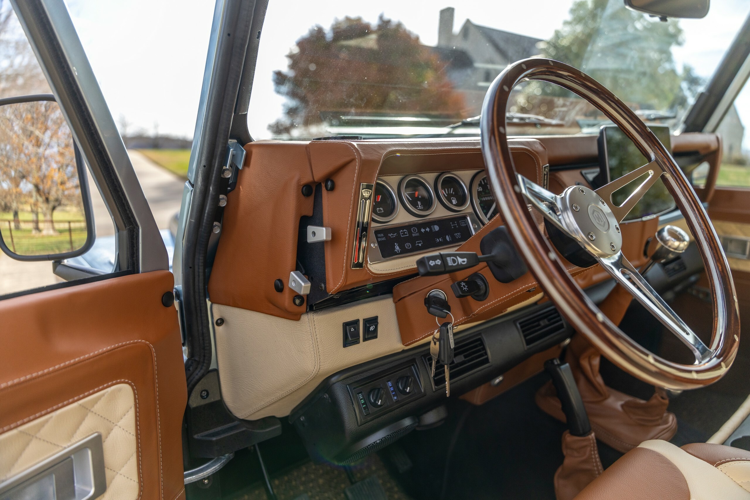 Arvon Land Rover Defender - 84