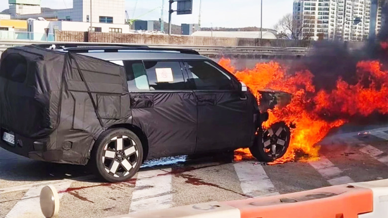Hyundai-Santa-Fe-Fire---2aa